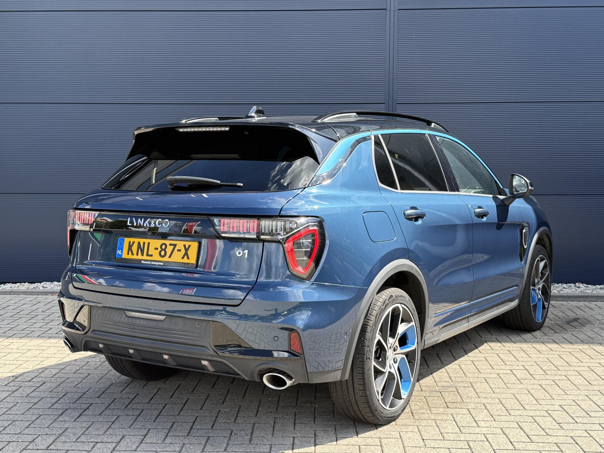 Foto van Lynk&co LYNK & Co 01