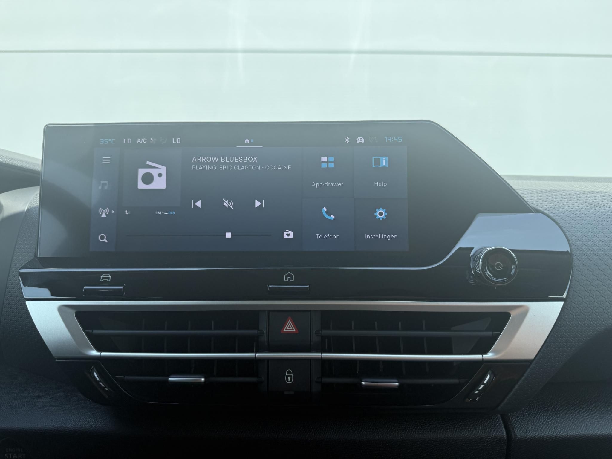 Foto van Citroen E-c4