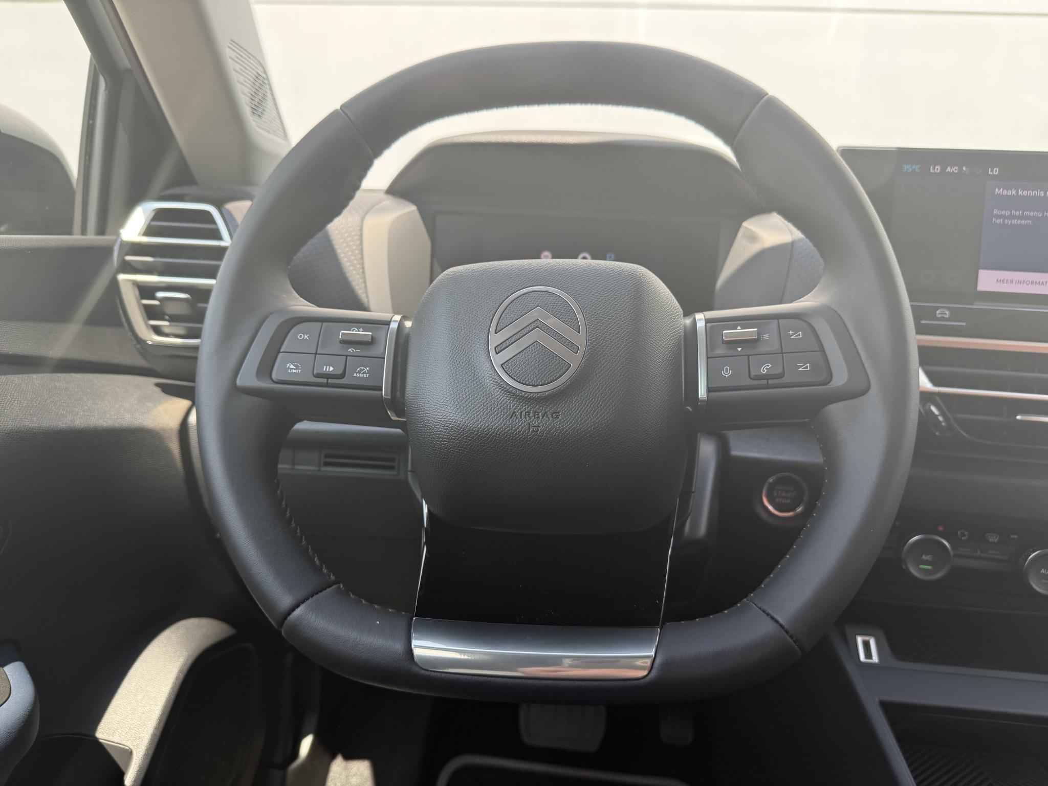 Foto van Citroen E-c4