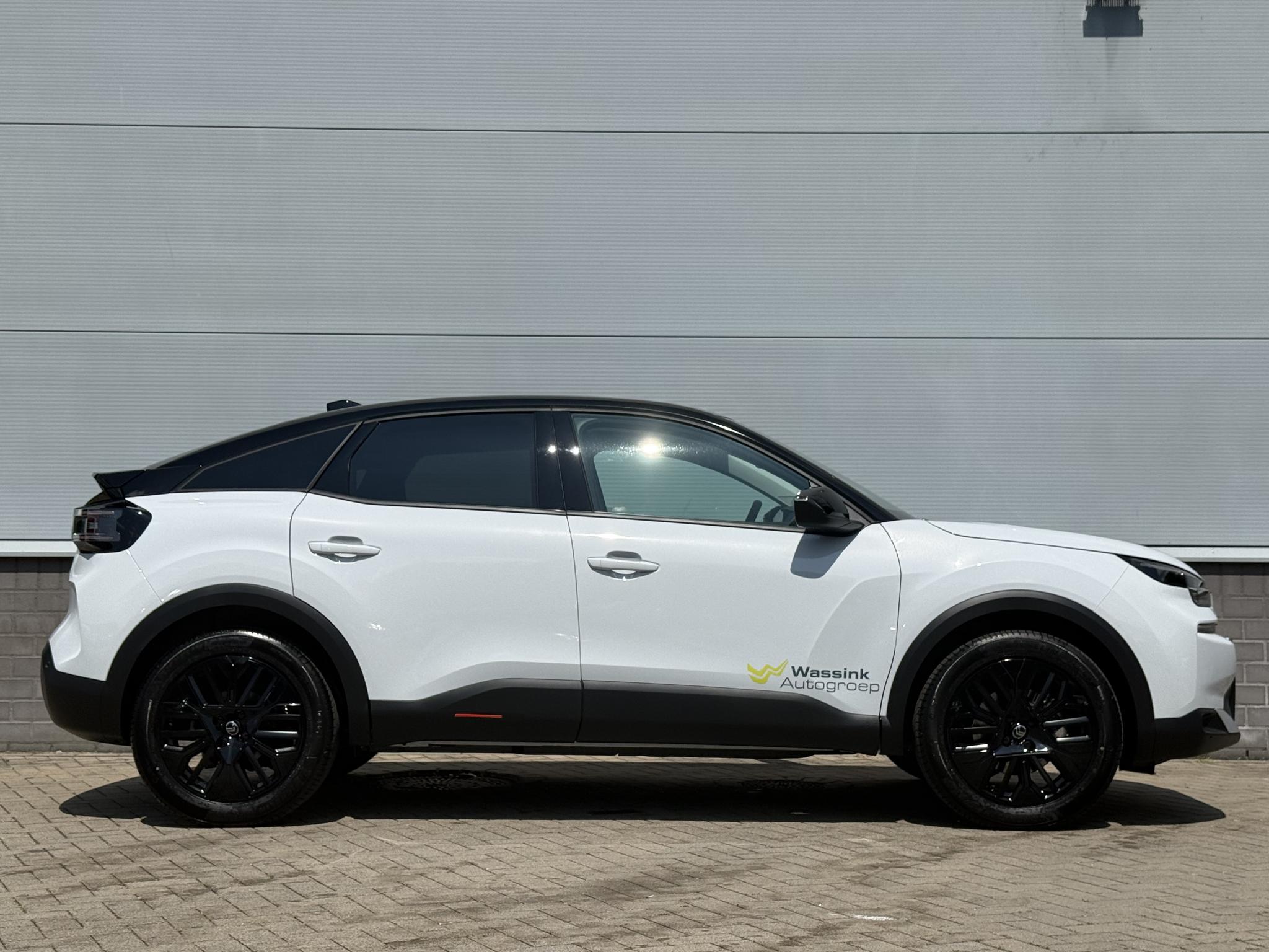 Foto van Citroen E-c4