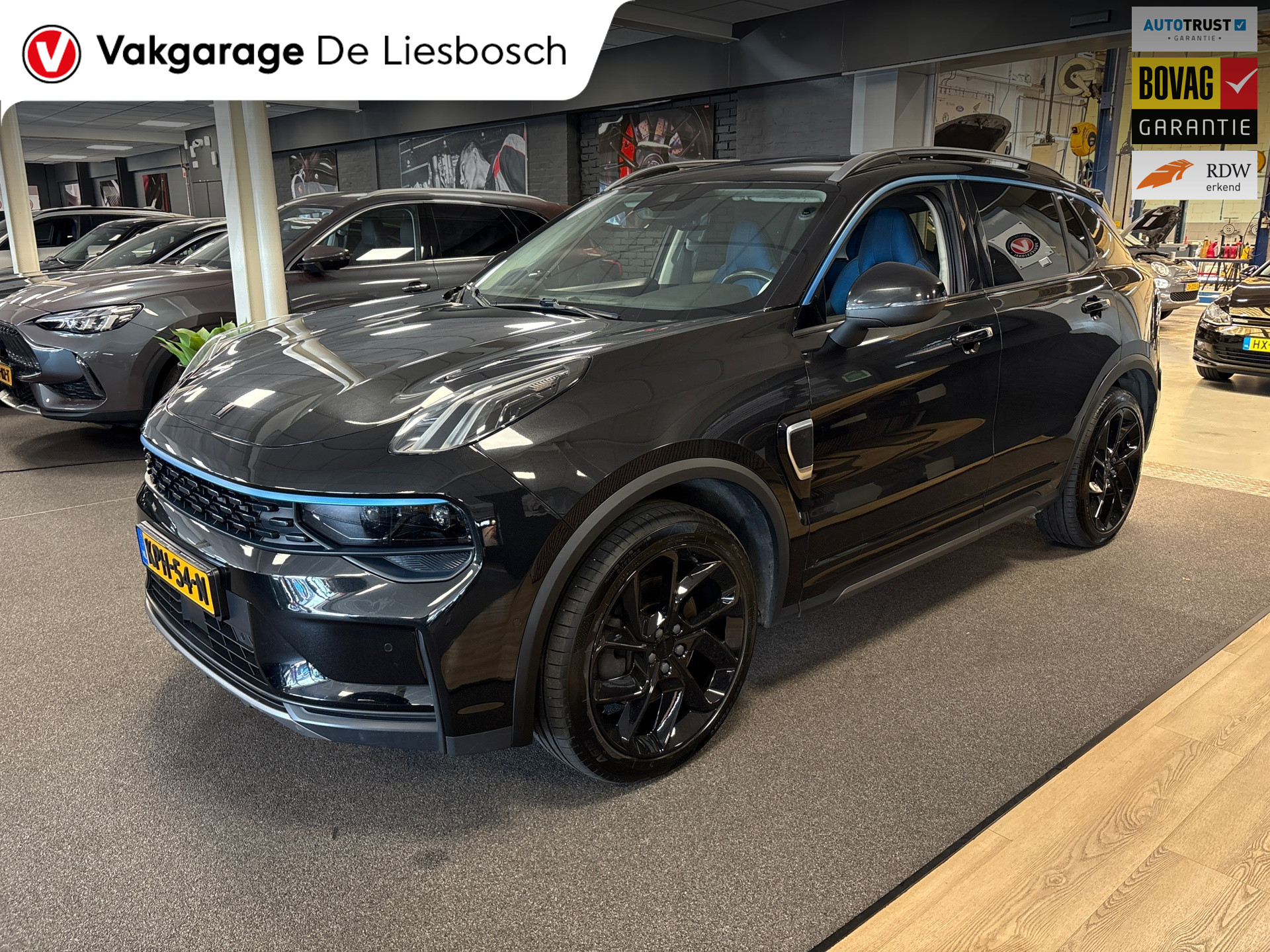 Lynk&co LYNK & Co 01 1.5/pano/navi/camera/infinity/memory/elec klep/apple carplay 2022 - voorkant