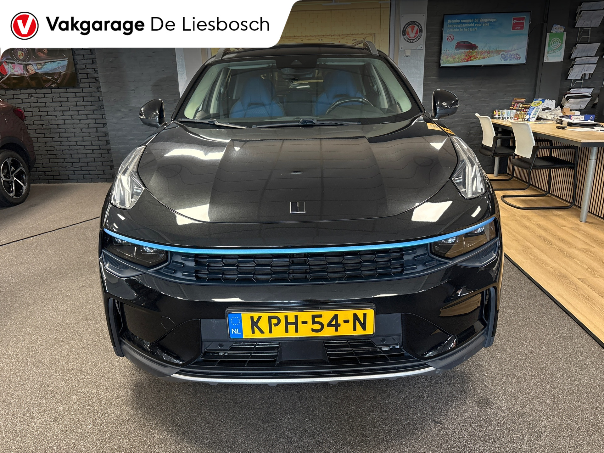Foto van Lynk&co LYNK & Co 01