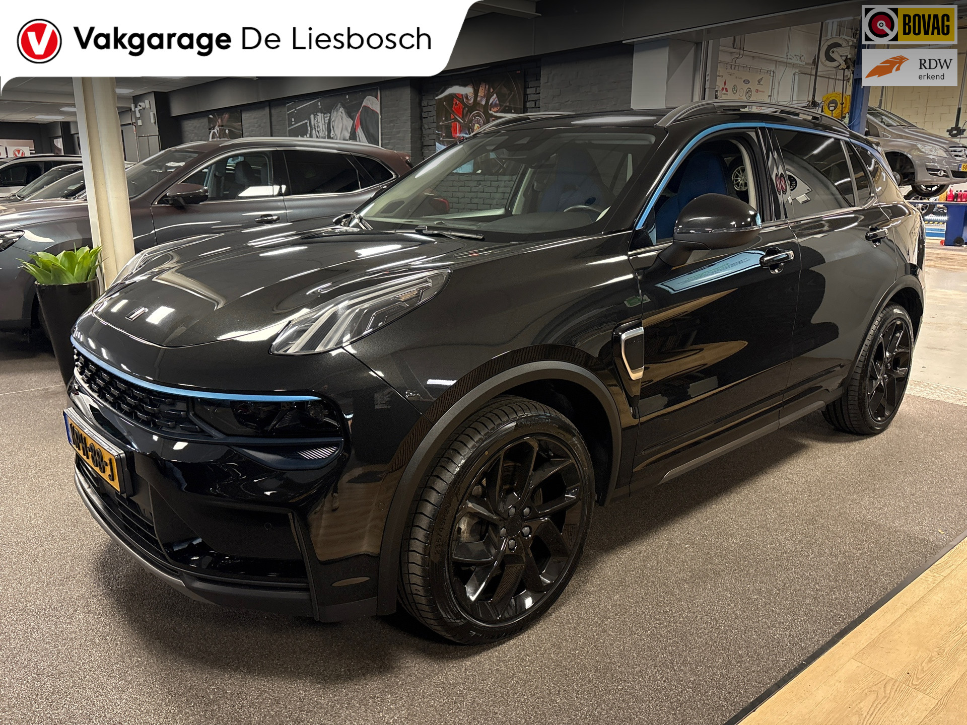 Lynk&co LYNK & Co 01 1.5/pano/navi/camera/infinity/memory/elec klep/apple carplay 2022 - voorkant