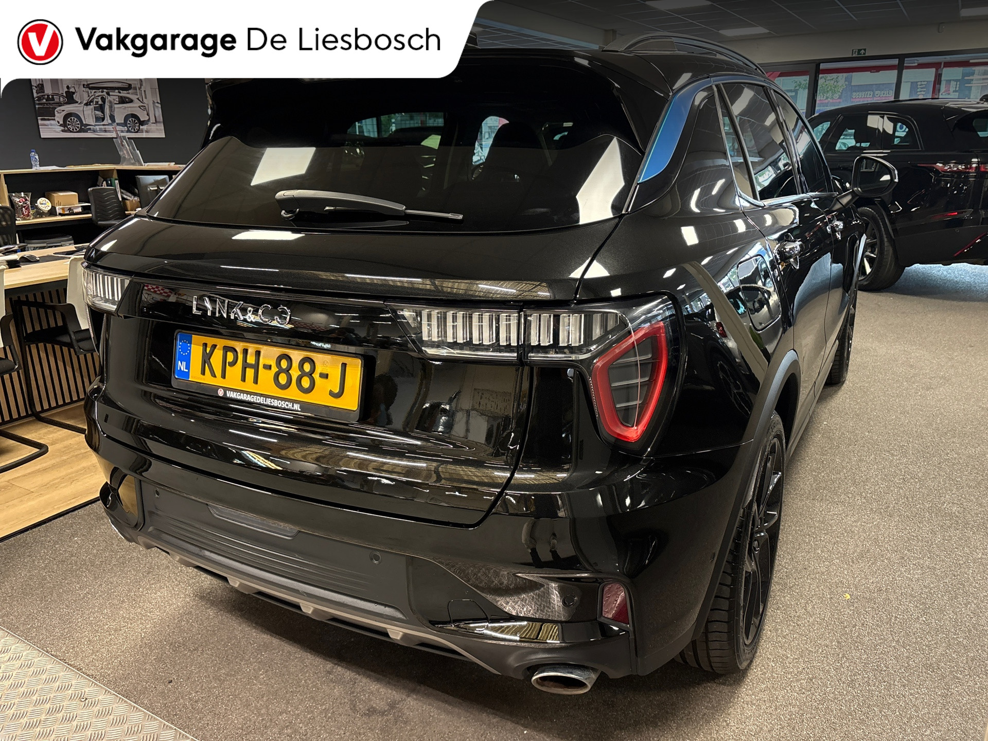 Foto van Lynk&co LYNK & Co 01