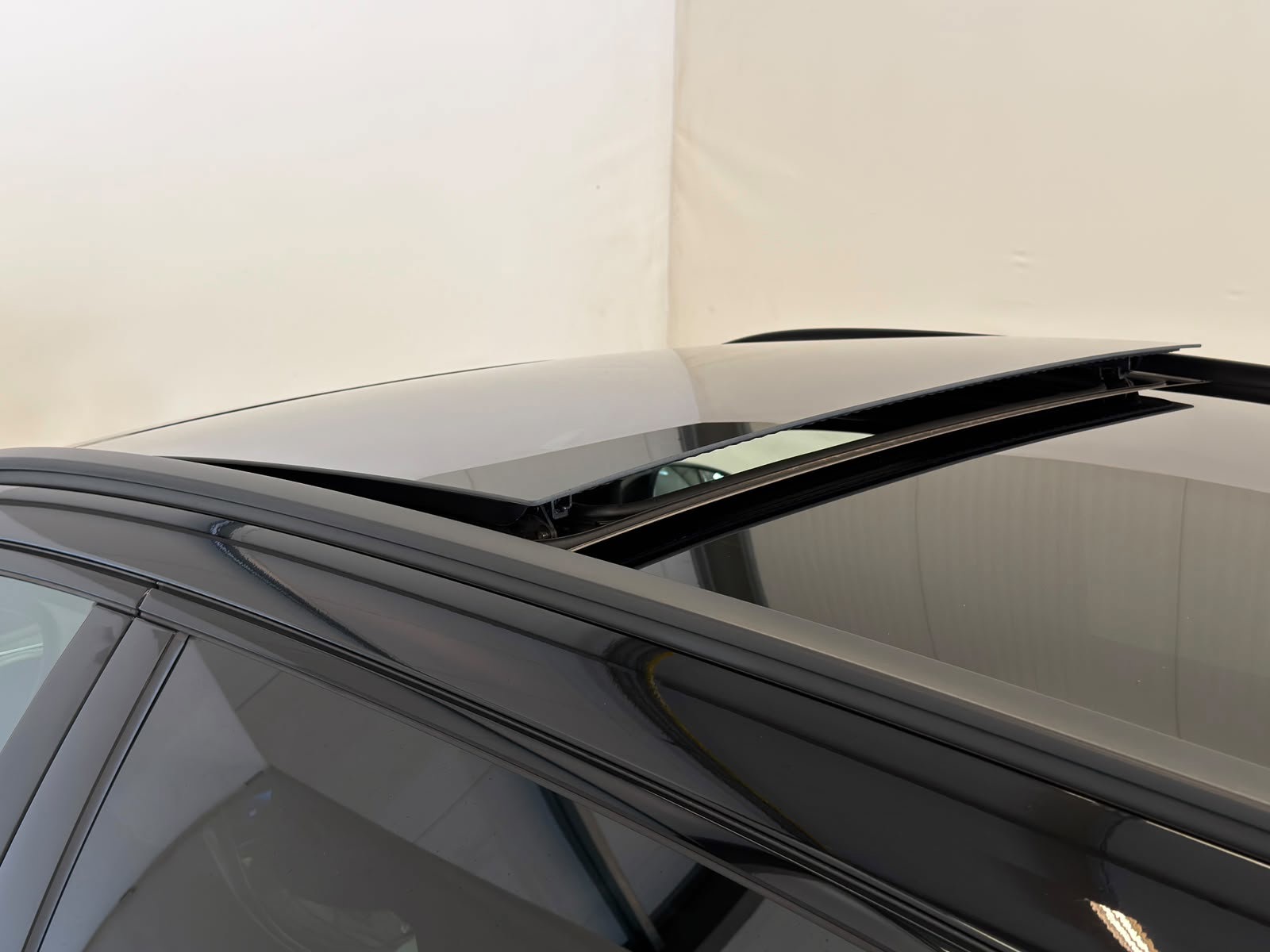 Foto van Mercedes-Benz C 300 E