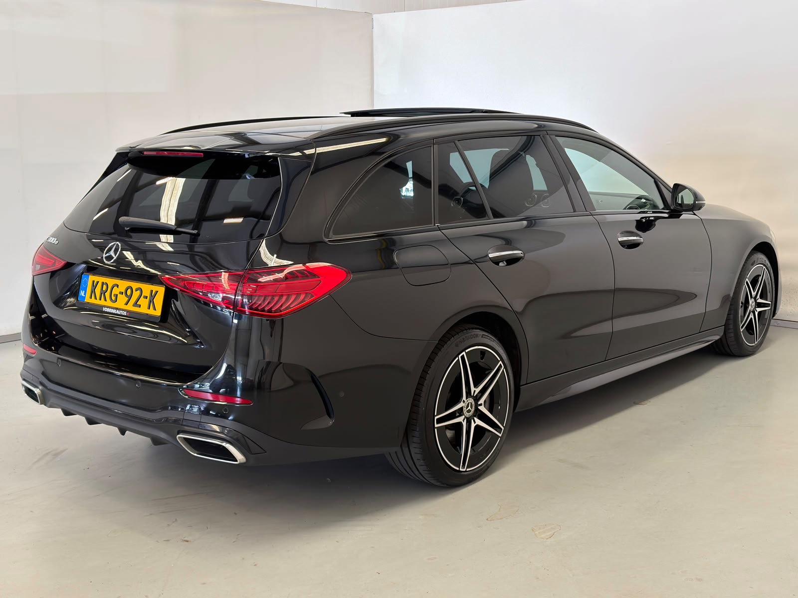 Foto van Mercedes-Benz C 300 E