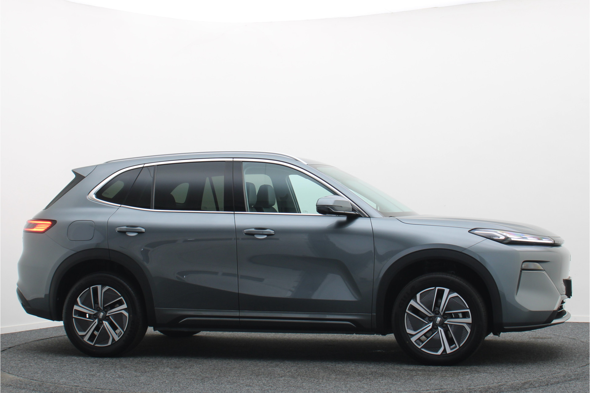 Foto van Geely Starray Em-i
