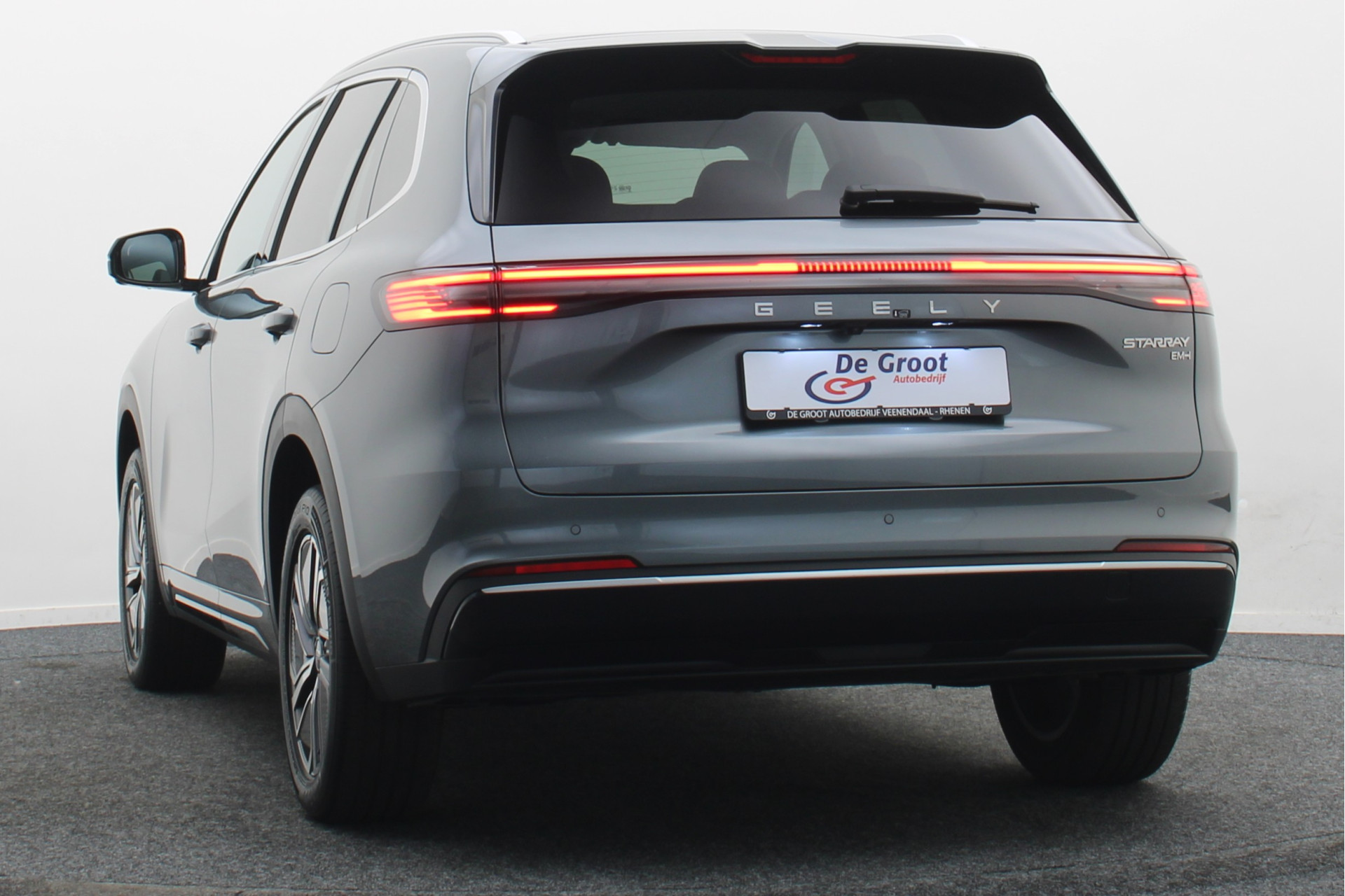 Foto van Geely Starray Em-i
