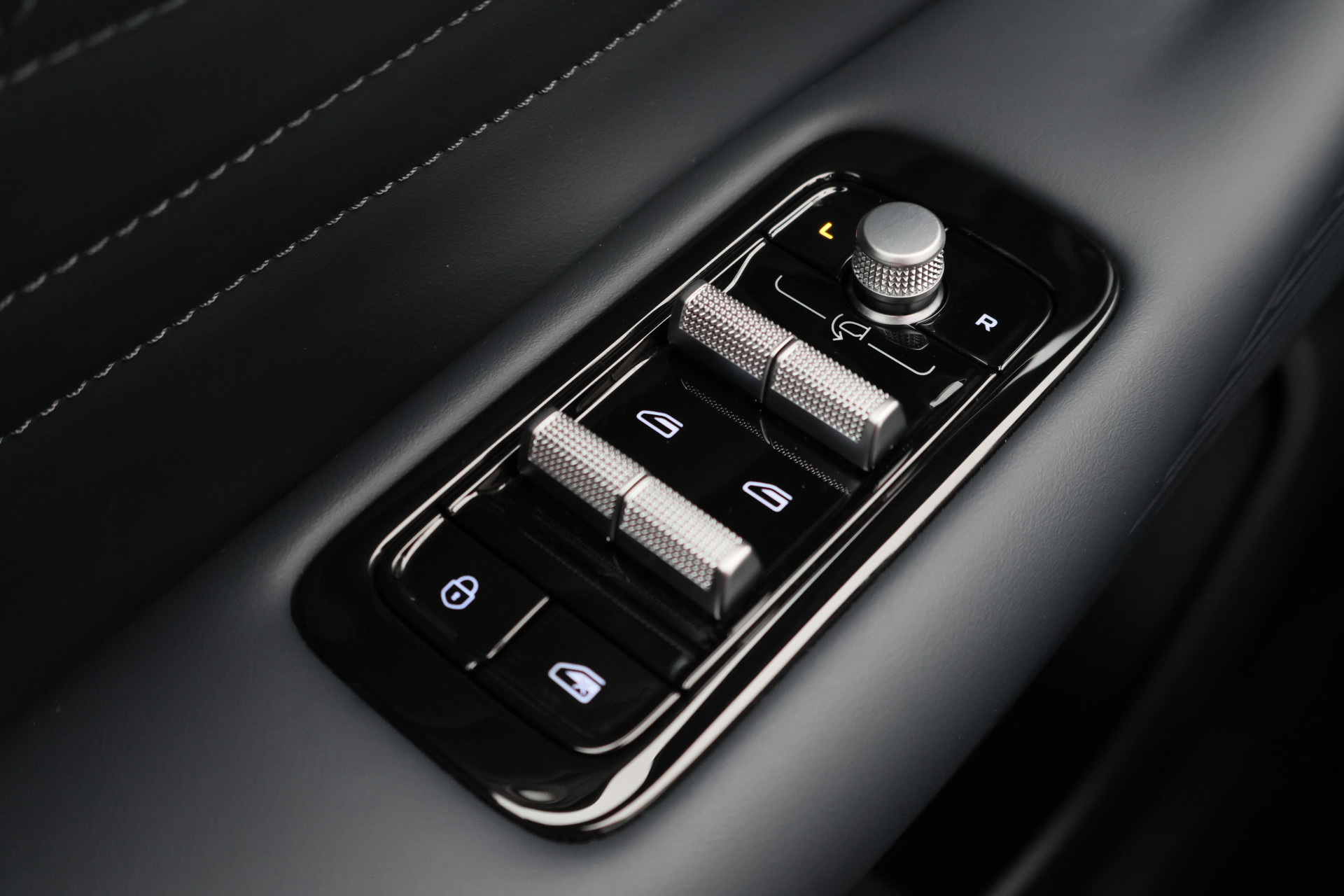 Foto van Geely Starray Em-i