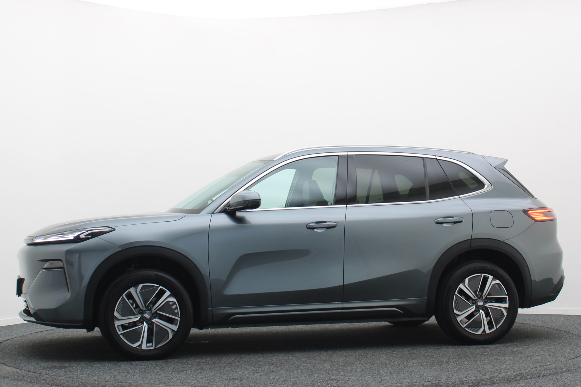 Foto van Geely Starray Em-i
