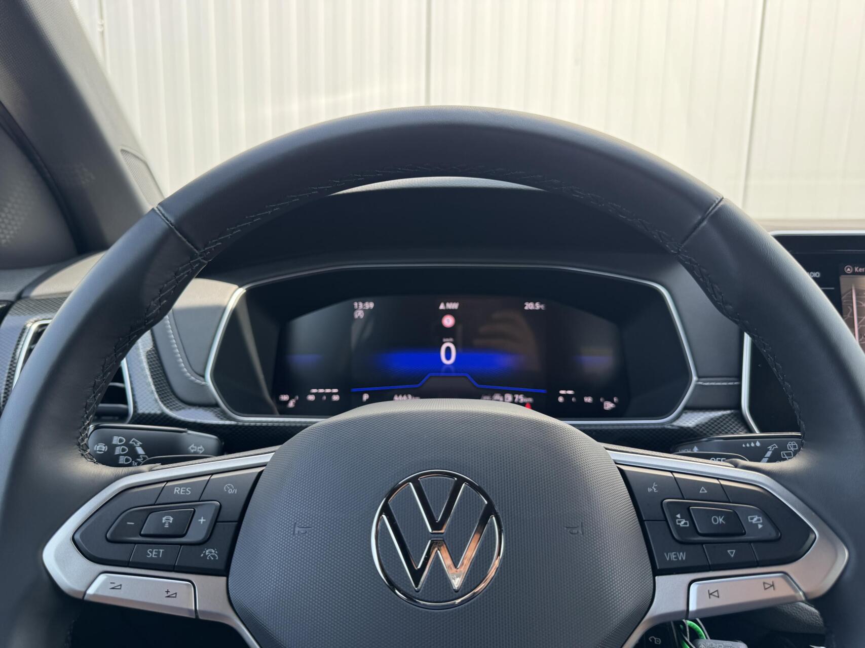 Foto van Volkswagen T-cross