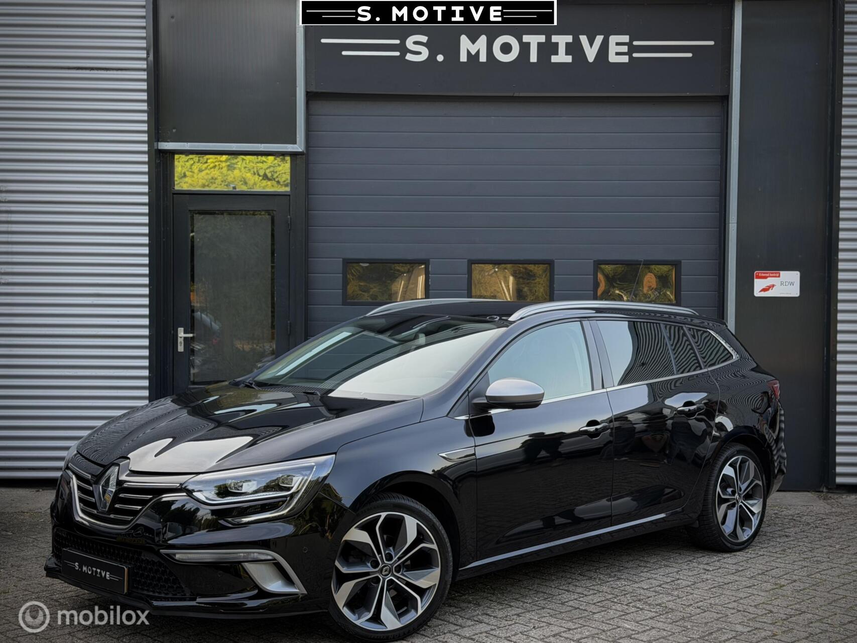 Renault Megane Estate 1.3 TCe GT-Line, Trekhaak, Keyless, Camera, Led. 2019 - voorkant