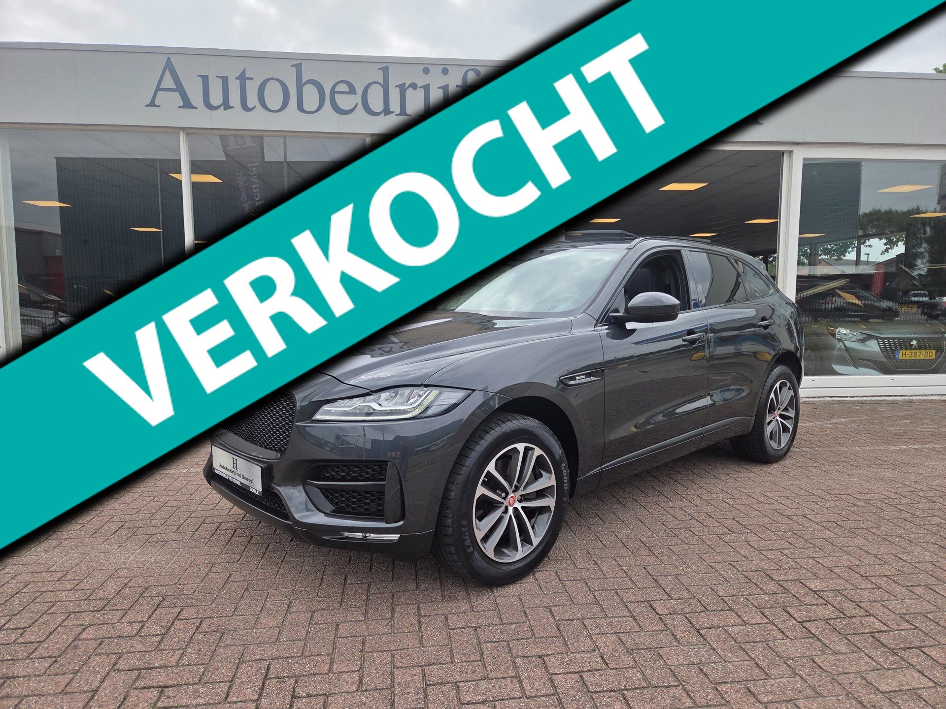 Jaguar Jaguar F-pace 2.0t AWD 300pk R-Sport * Digitale Cockpit* Panorama * Stoelverw * adaptieve* Rijklaar 2018 - voorkant