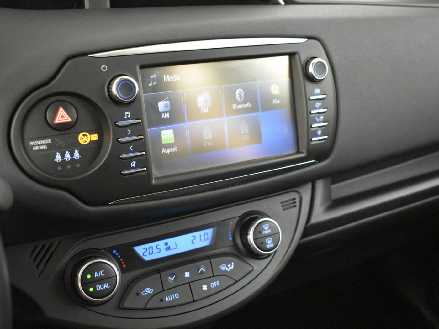 Foto van Toyota Toyota Yaris Hybrid
