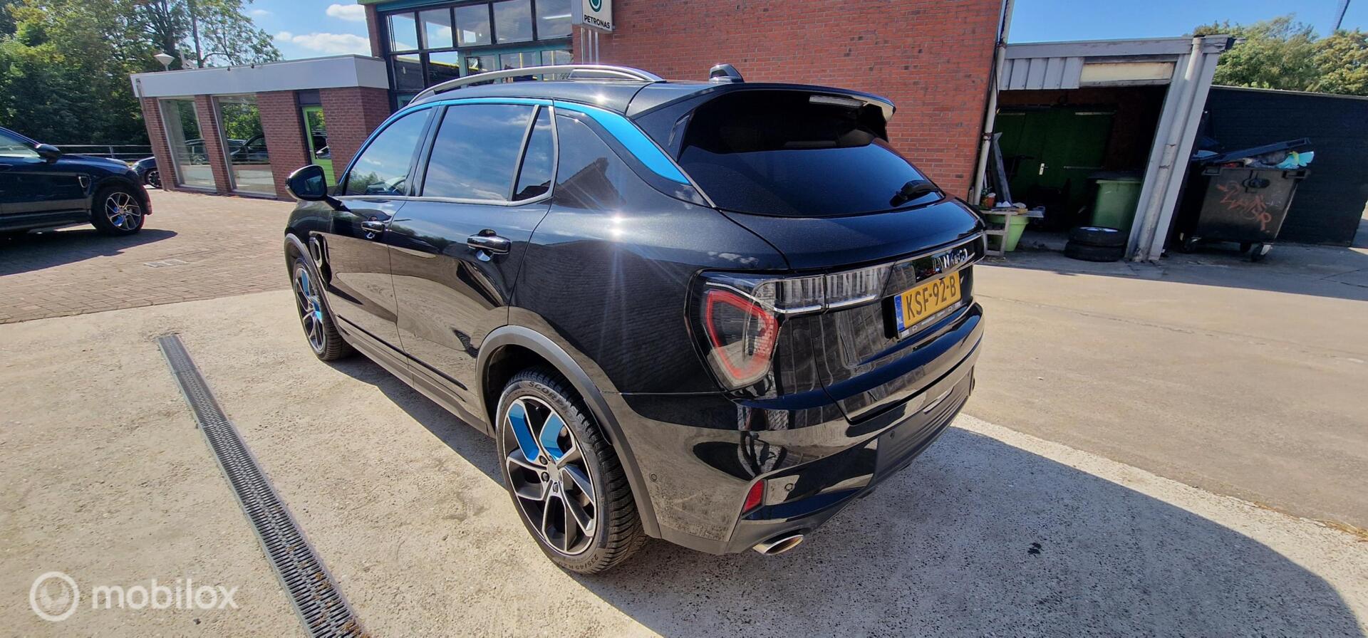 Foto van Lynk&co LYNK & Co 01