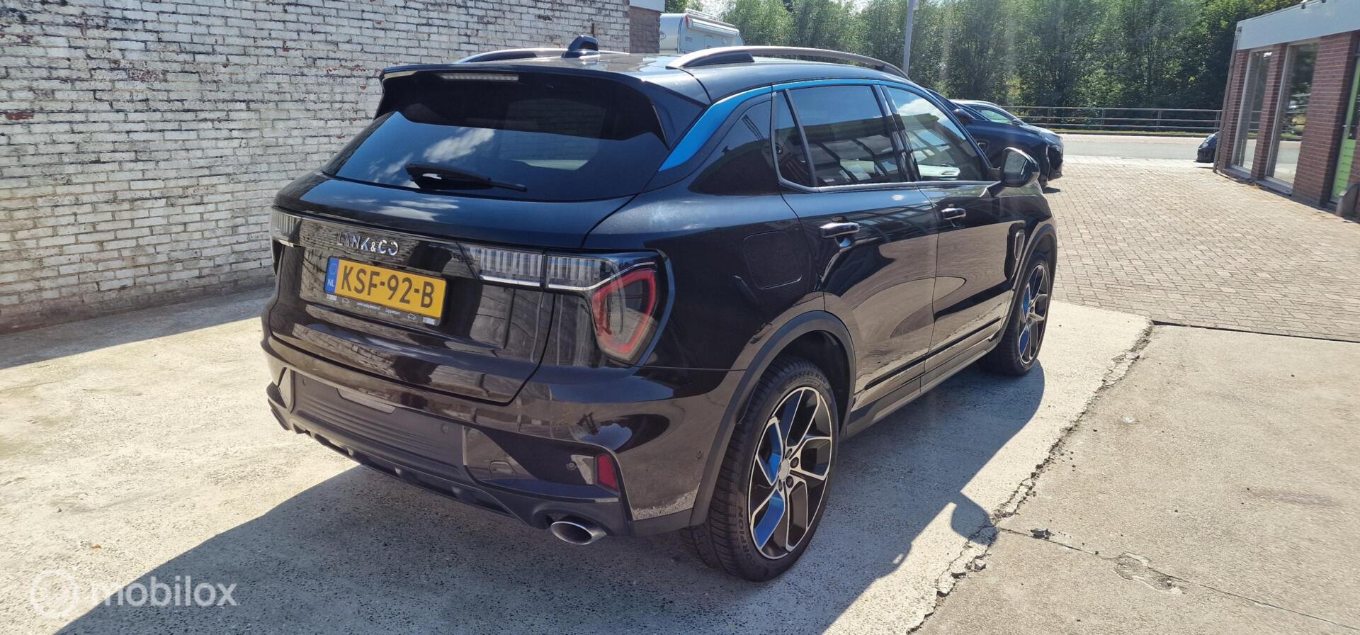 Foto van Lynk&co LYNK & Co 01