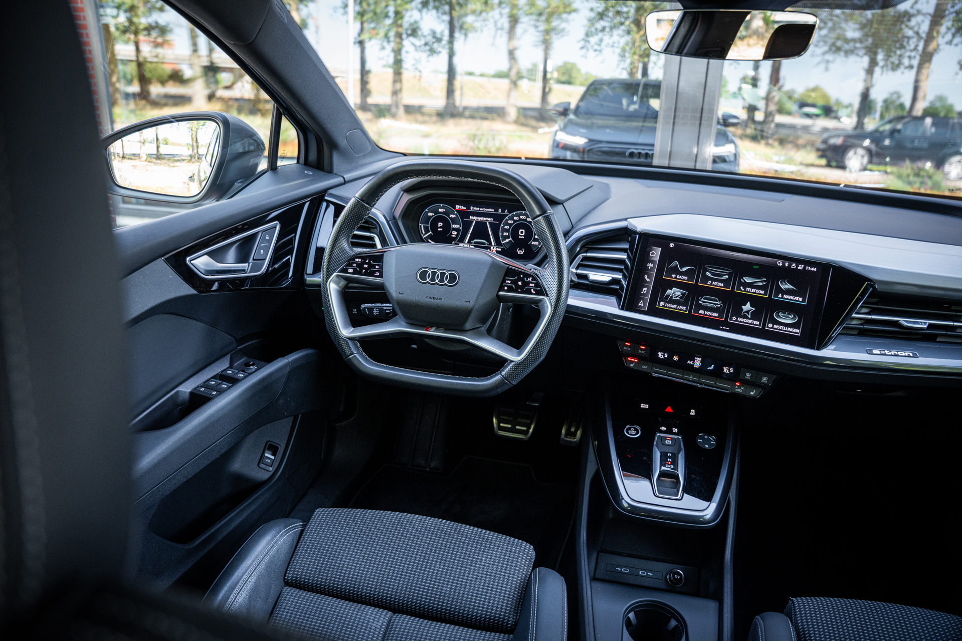 Foto van Audi Q4 Sportback 40 E-tron