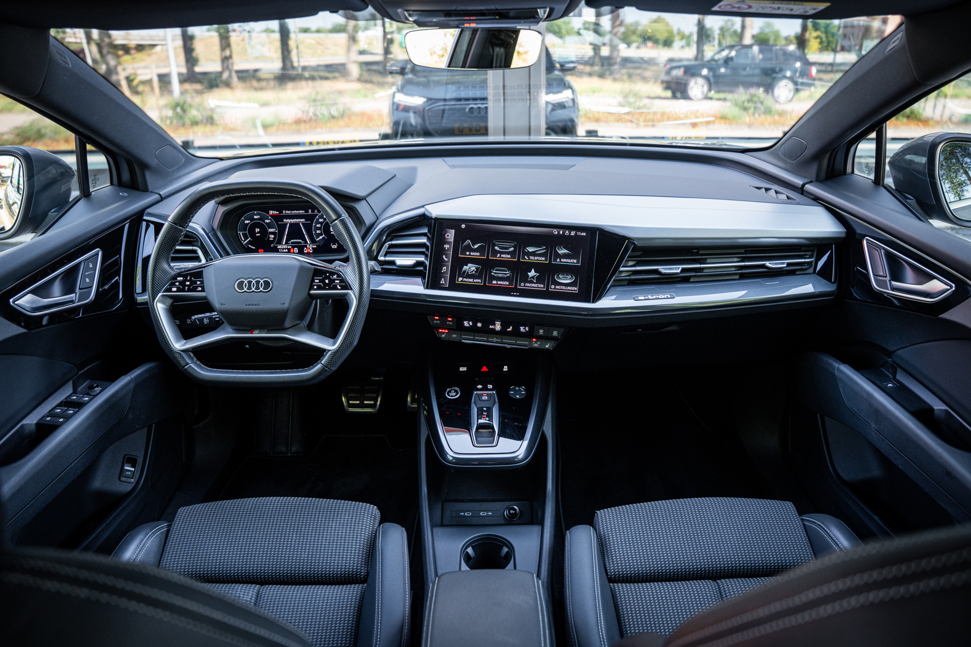 Foto van Audi Q4 Sportback 40 E-tron