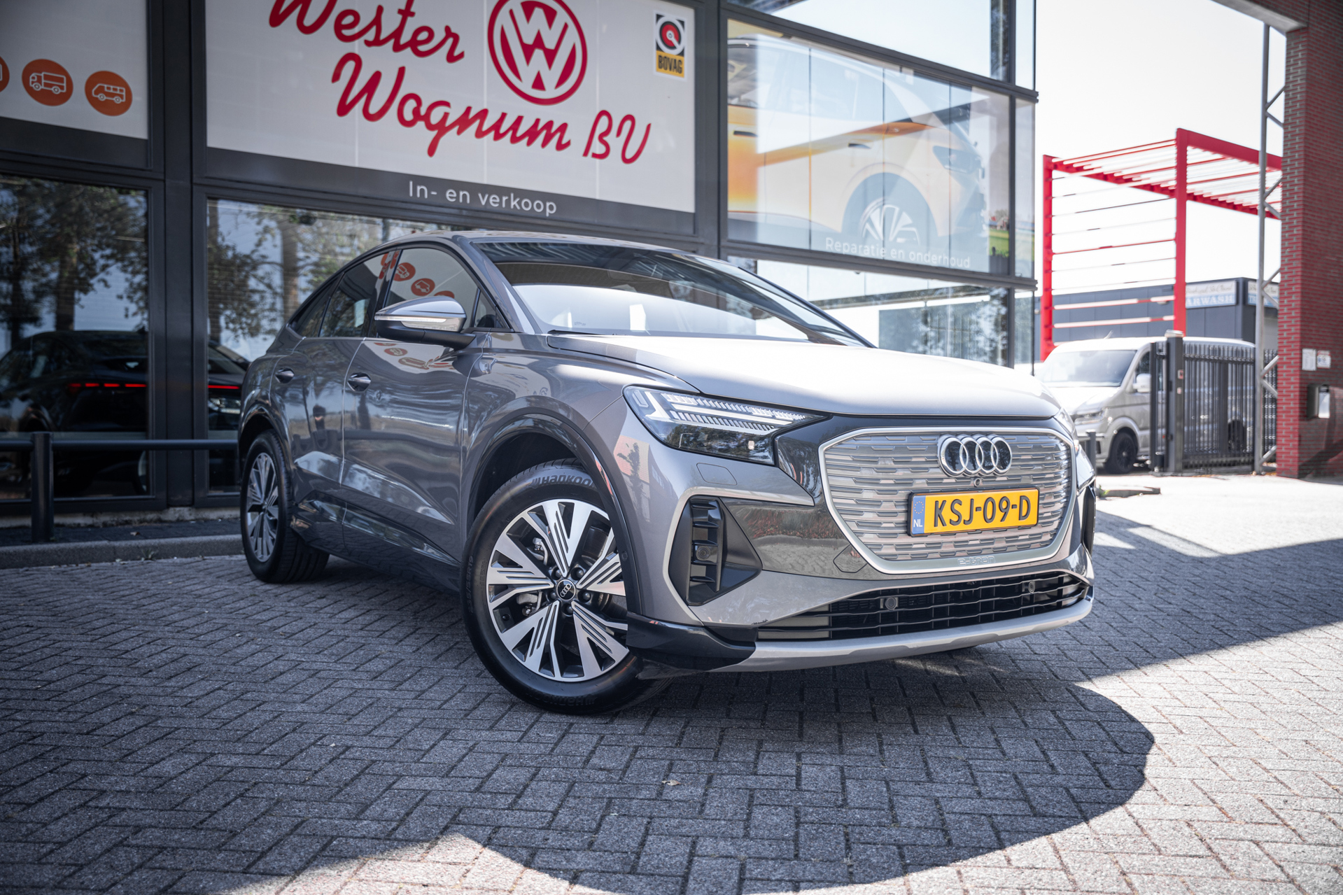 Foto van Audi Q4 Sportback 40 E-tron