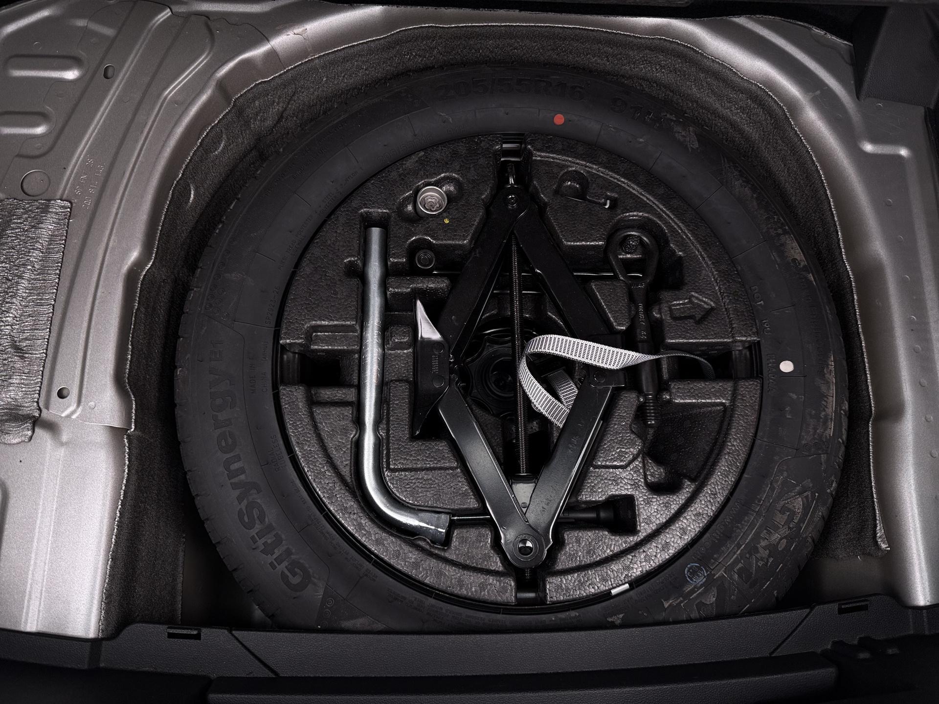 Foto van Volkswagen T-cross