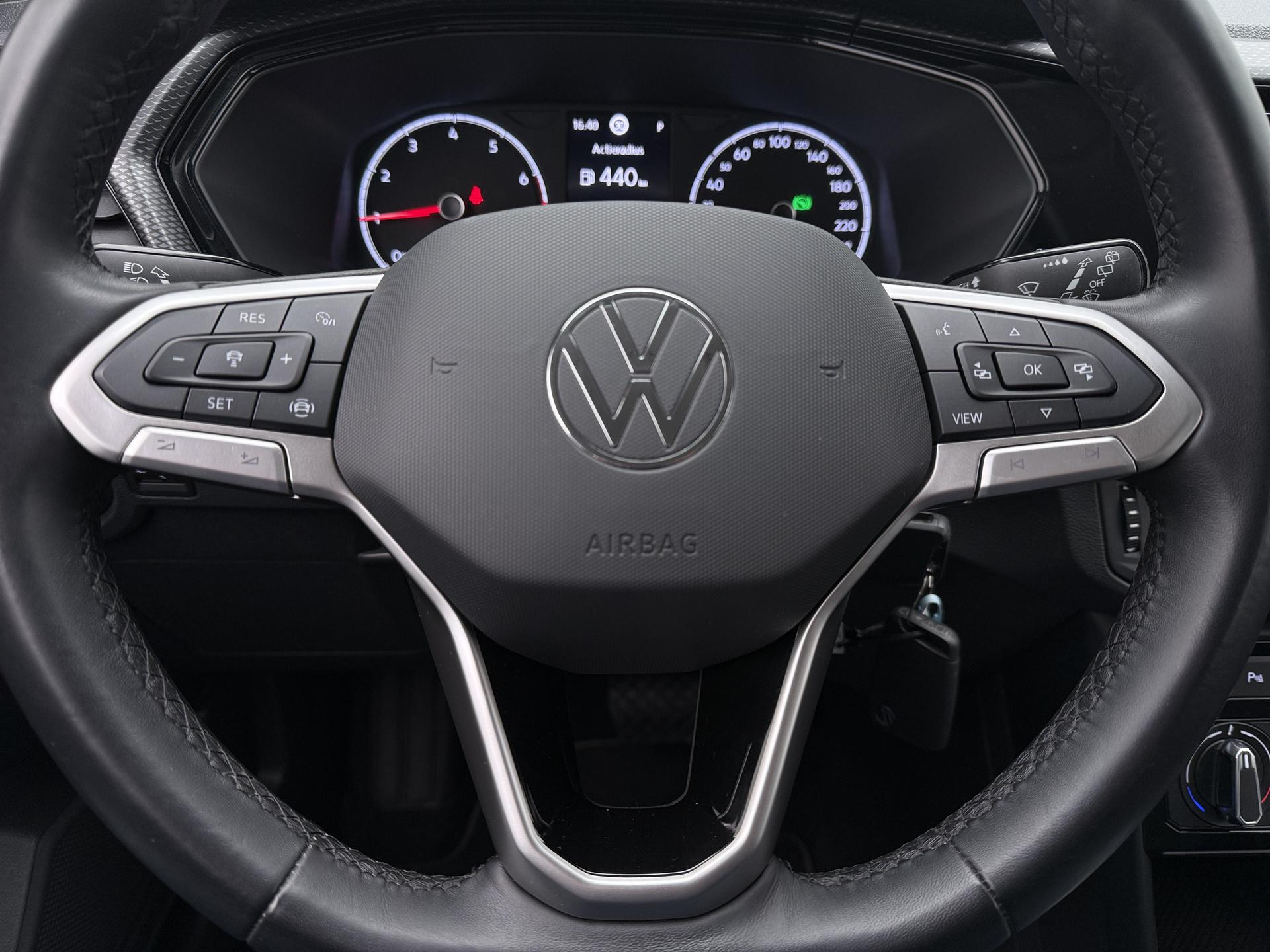 Foto van Volkswagen T-cross