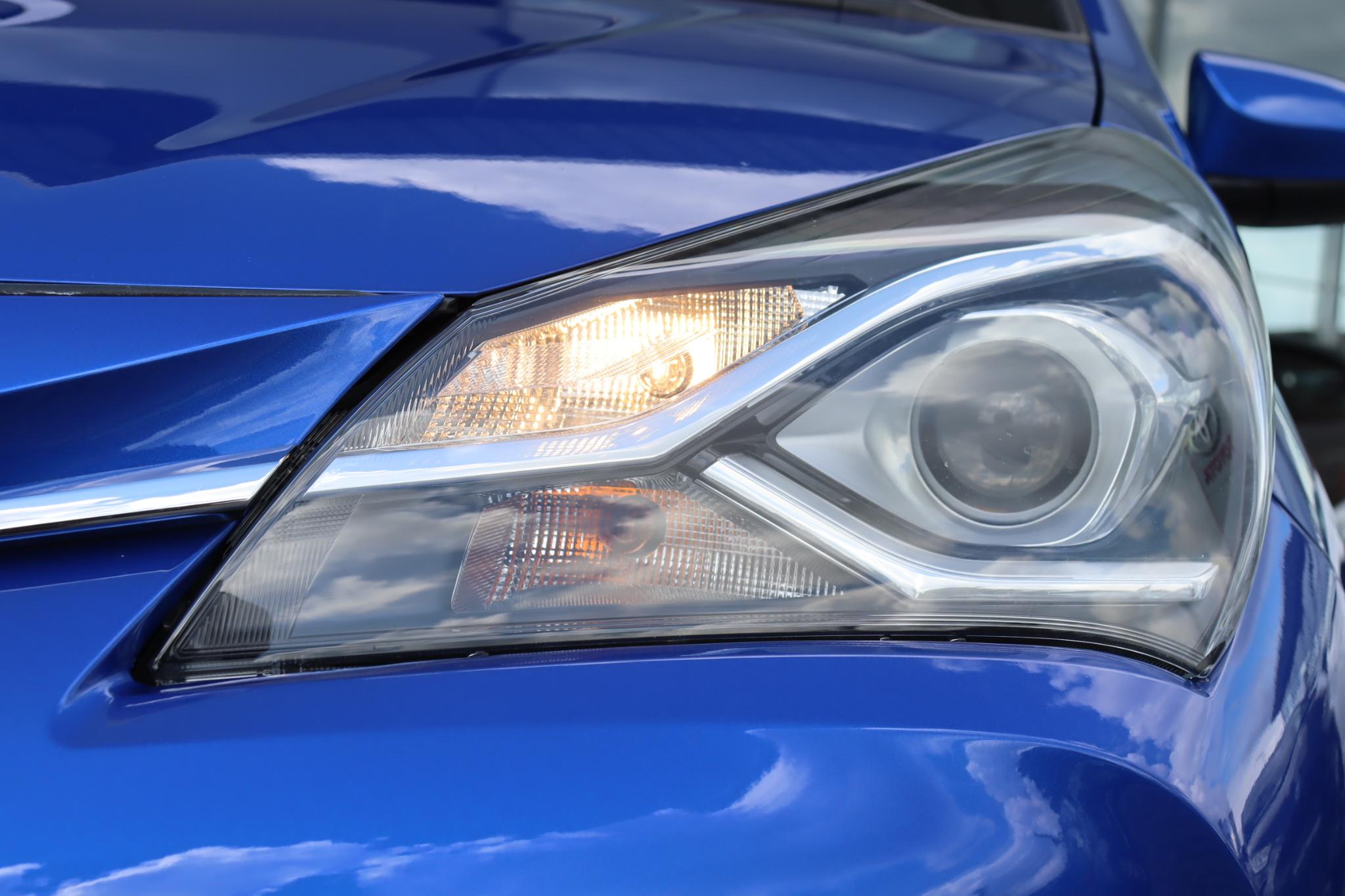 Foto van Toyota Toyota Yaris Hybrid