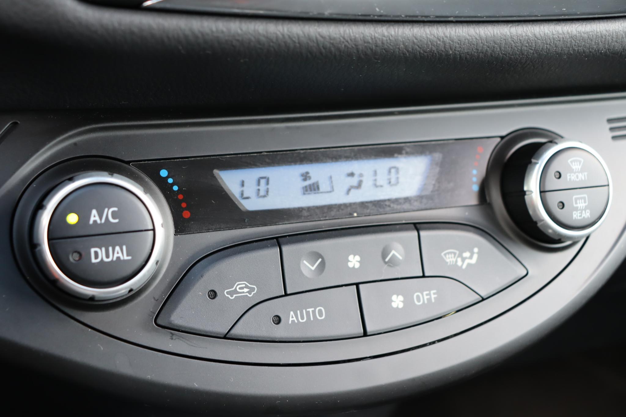 Foto van Toyota Toyota Yaris Hybrid
