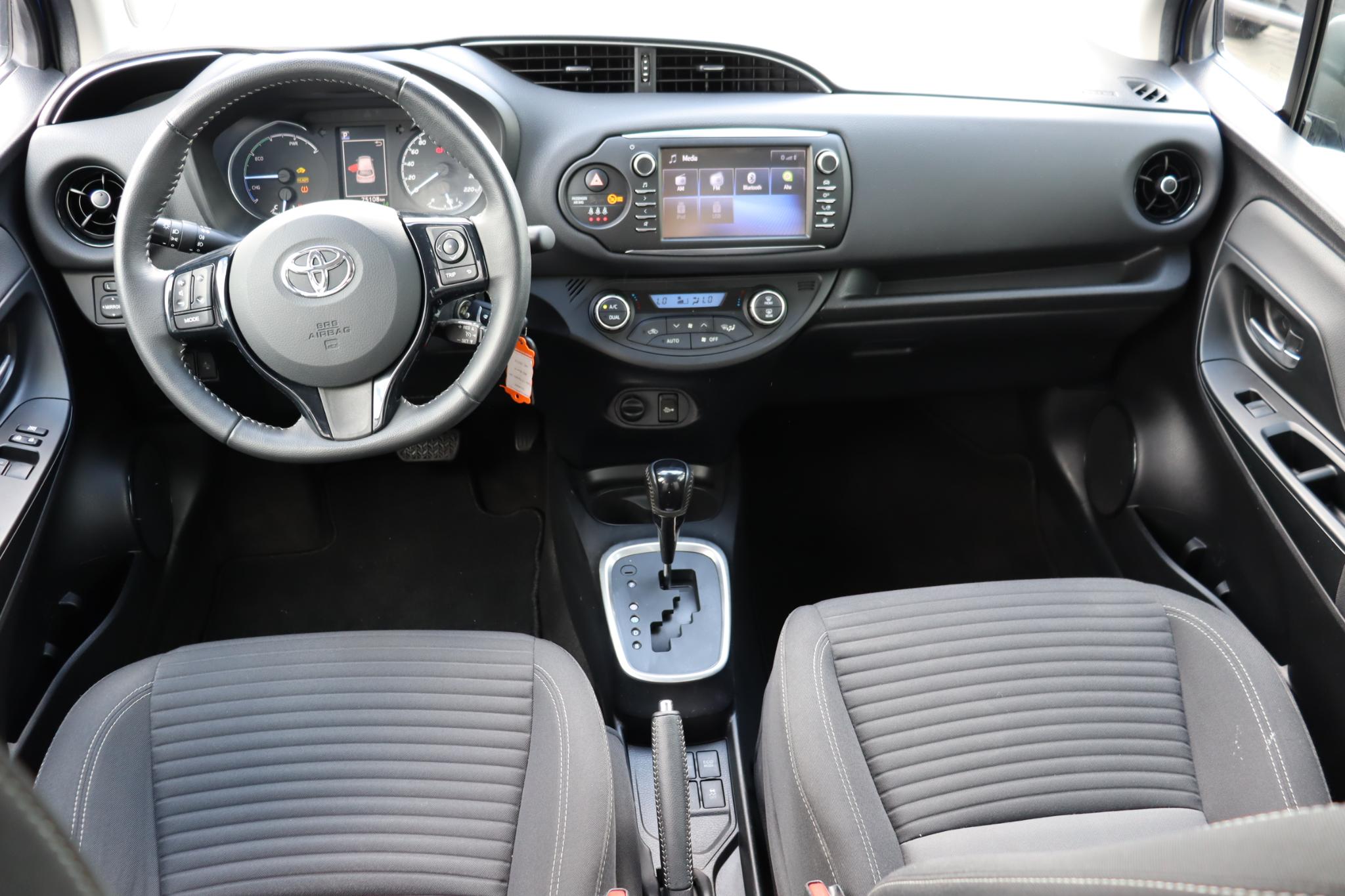Foto van Toyota Toyota Yaris Hybrid