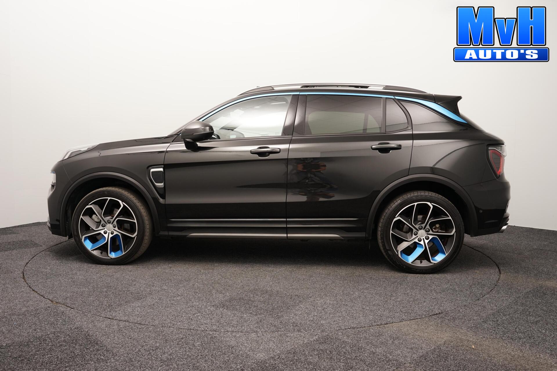 Foto van Lynk&co LYNK & Co 01