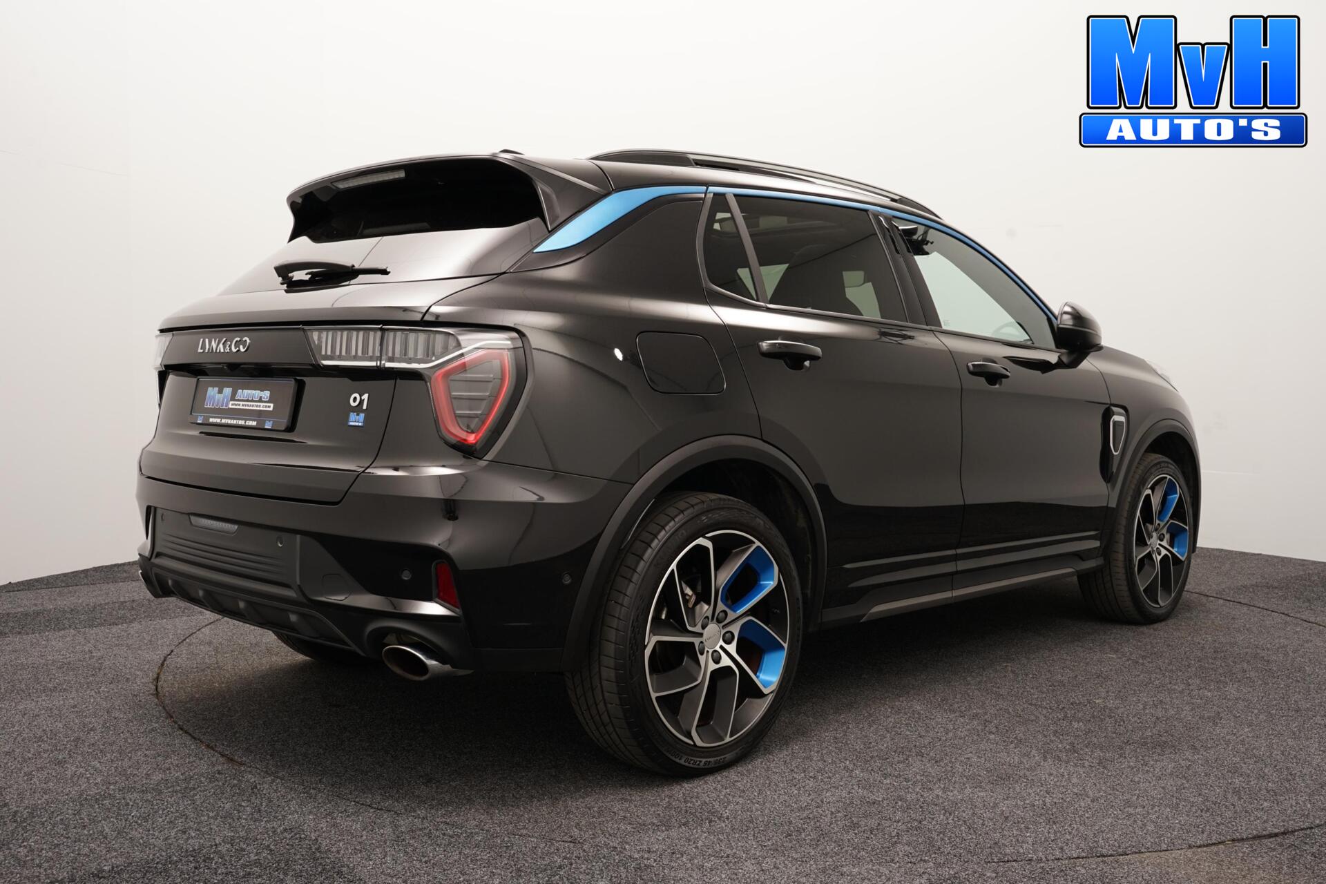 Foto van Lynk&co LYNK & Co 01