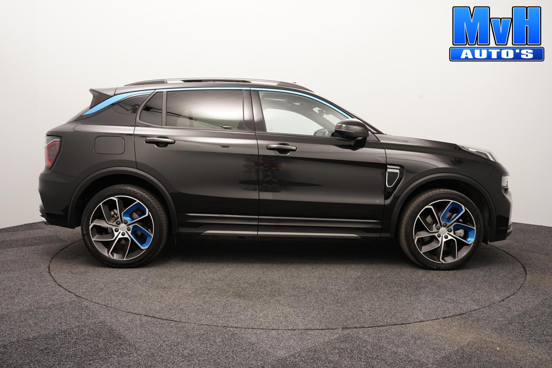 Foto van Lynk&co LYNK & Co 01