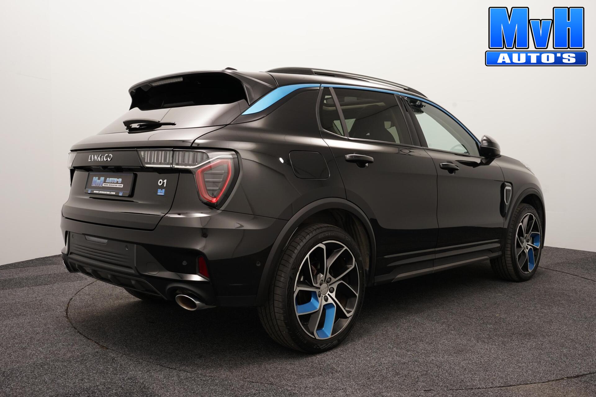 Foto van Lynk&co LYNK & Co 01