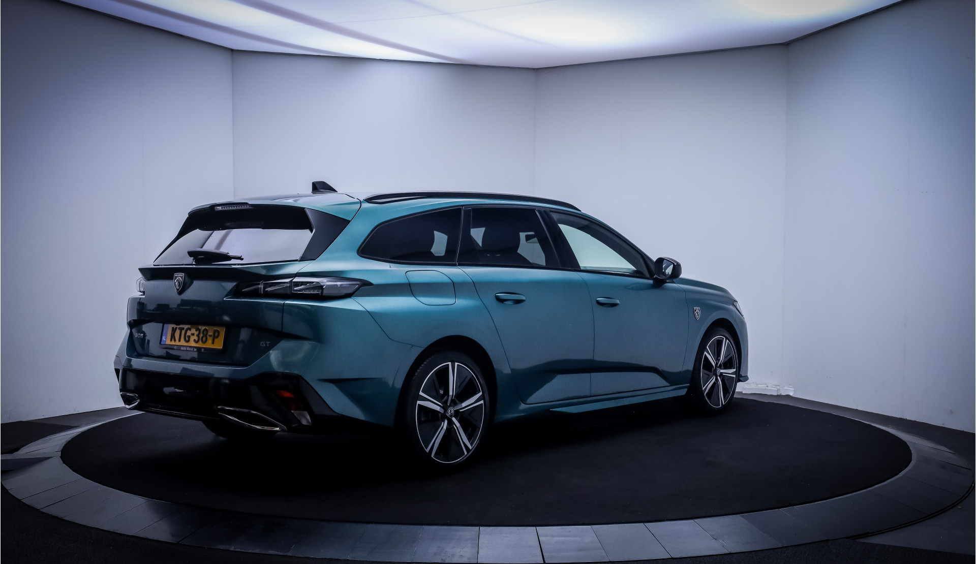 Foto van Peugeot 308 SW