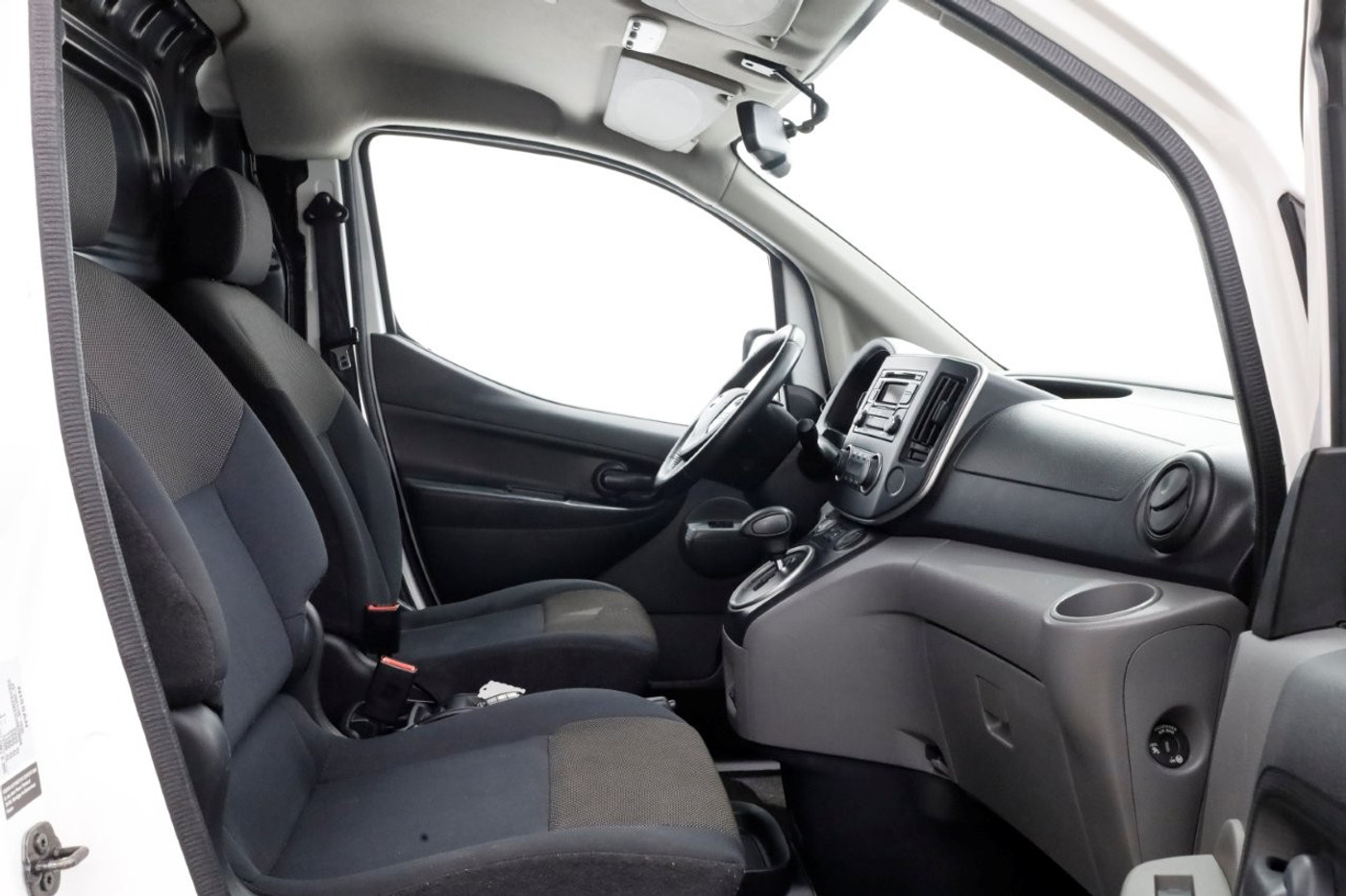 Foto van Nissan E-nv200