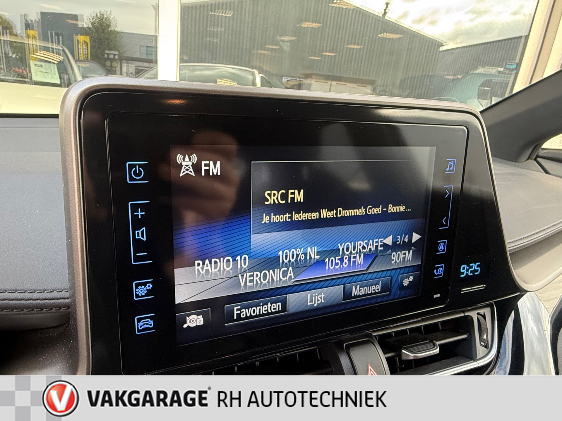 Foto van Toyota Toyota C-hr