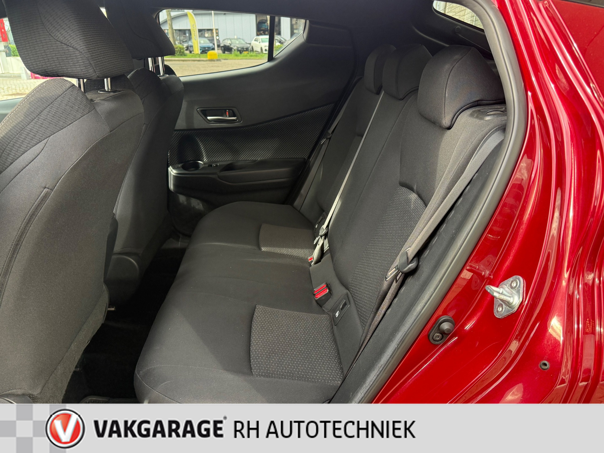 Foto van Toyota Toyota C-hr