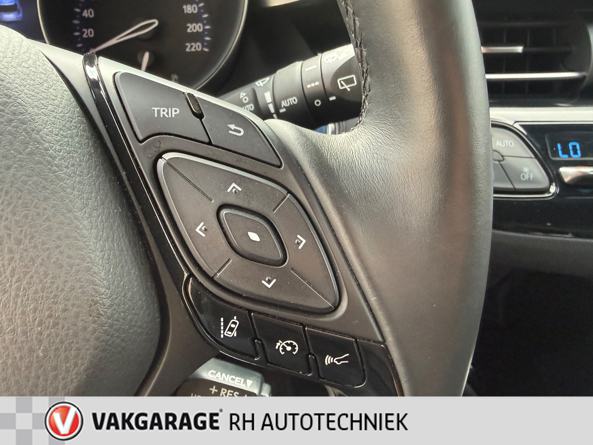 Foto van Toyota Toyota C-hr