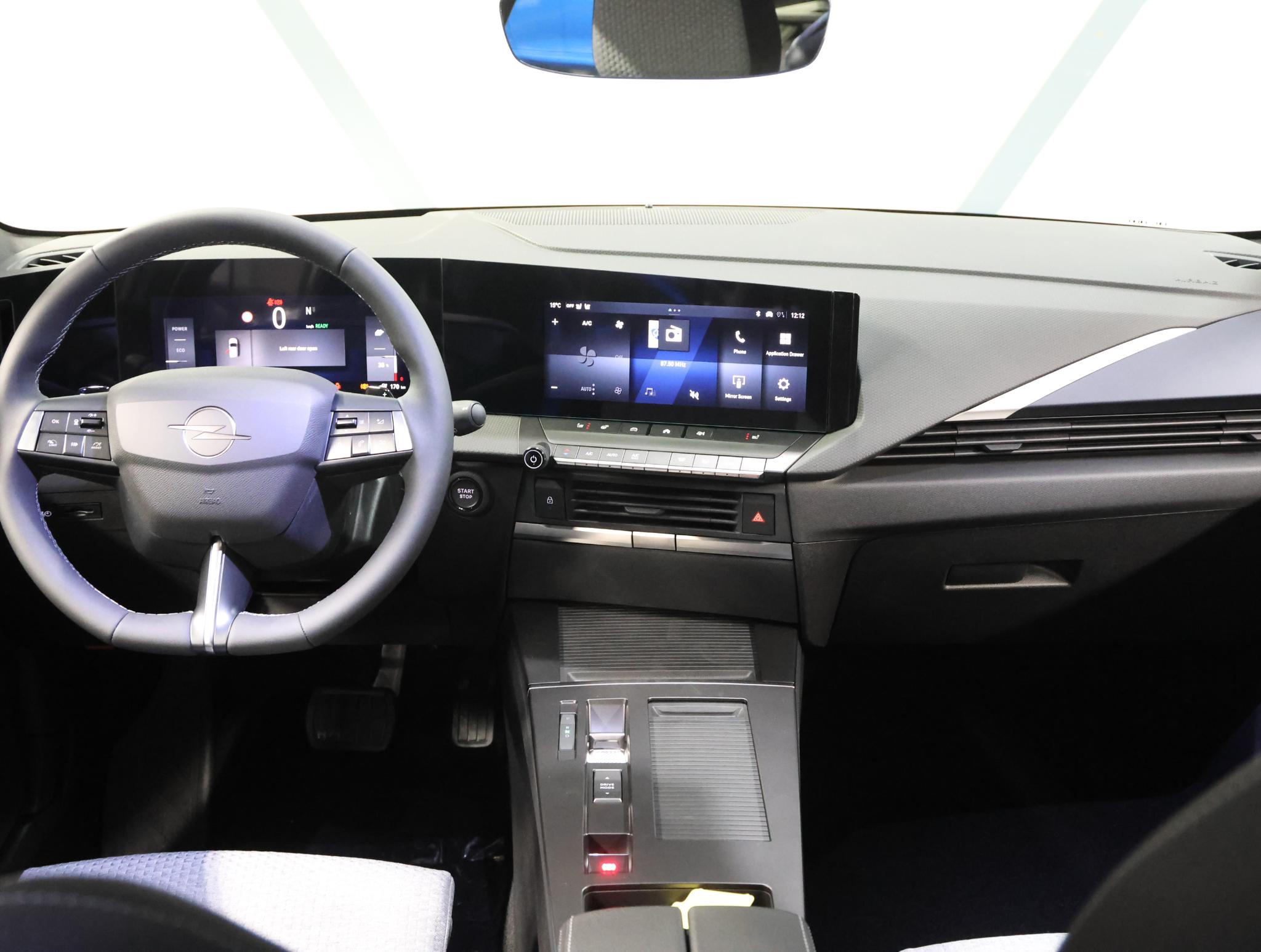 Foto van Opel Astra Sports Tourer