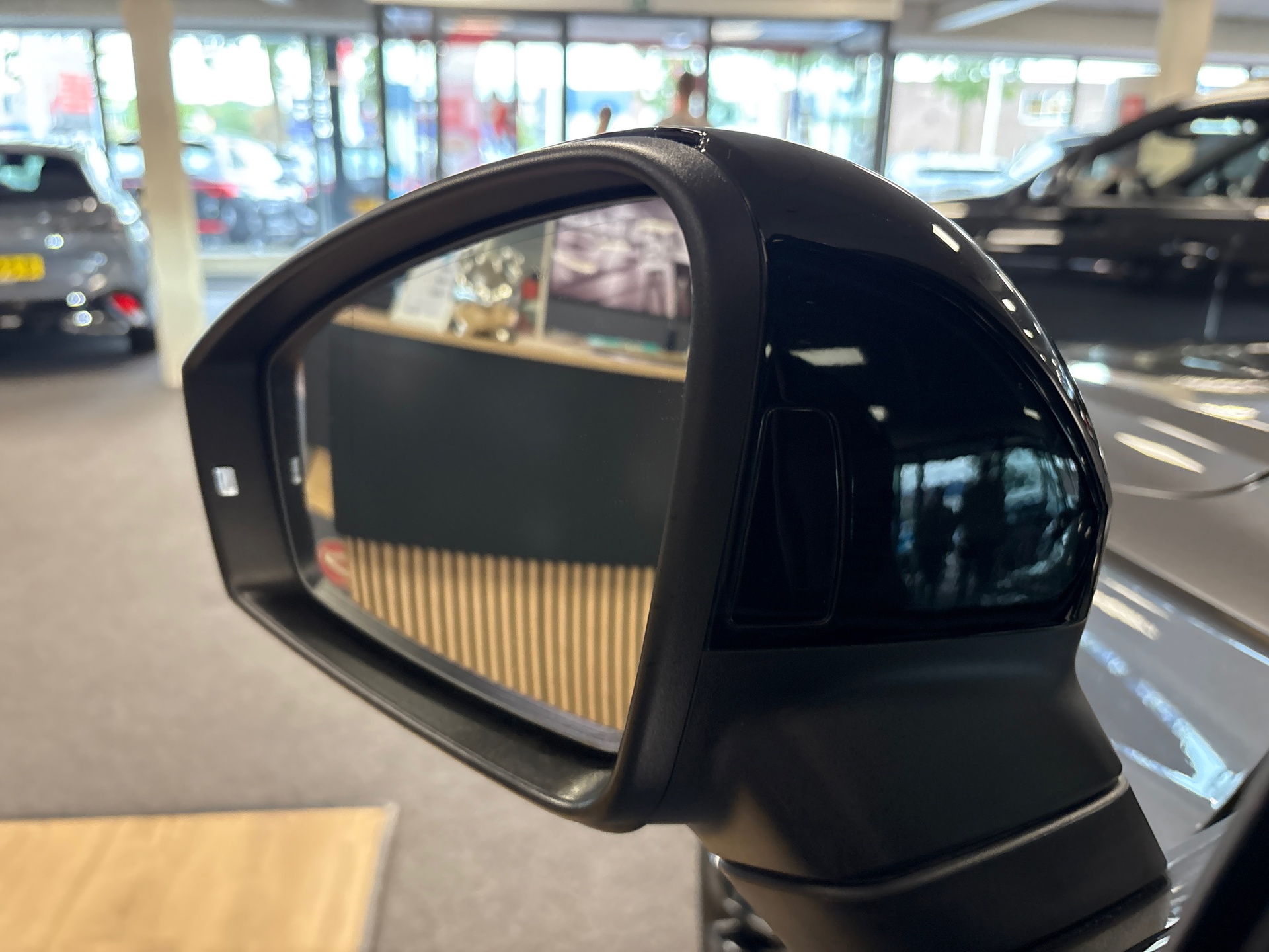 Foto van Volkswagen Touareg R