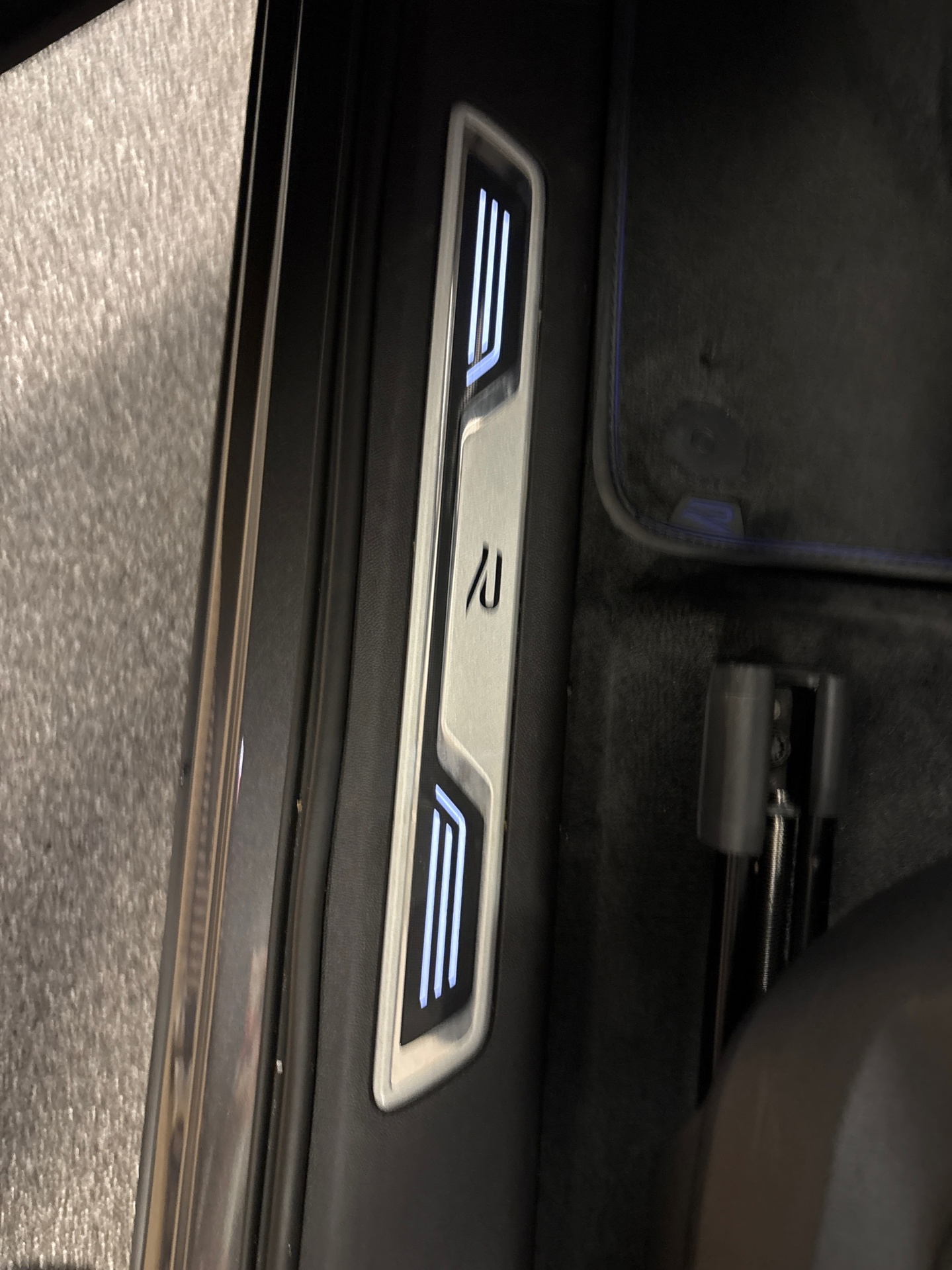 Foto van Volkswagen Touareg R