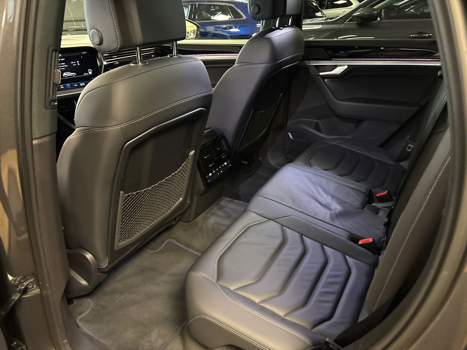 Foto van Volkswagen Touareg R