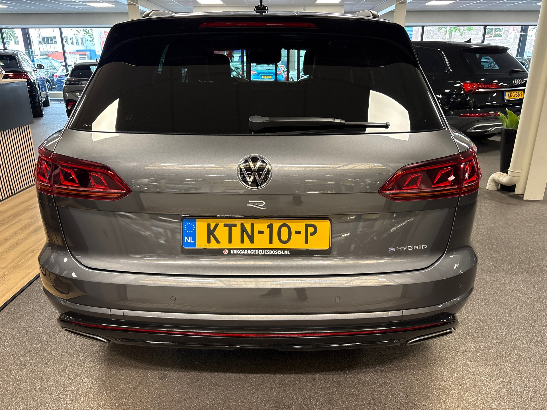 Foto van Volkswagen Touareg R