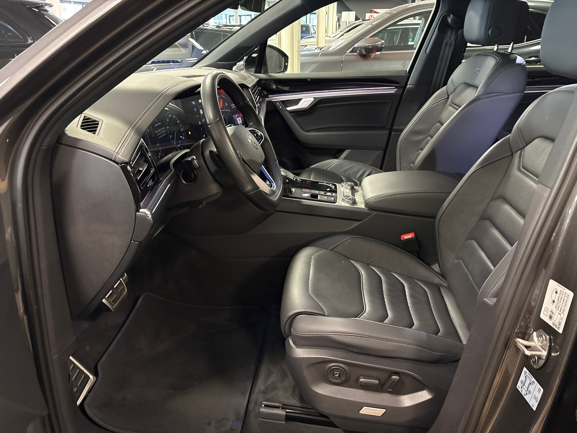 Foto van Volkswagen Touareg R