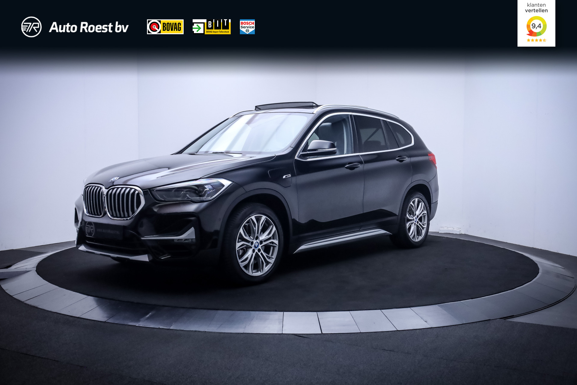 BMW X1 25e Xdr. X-LINE Executive Edition 2021 - voorkant