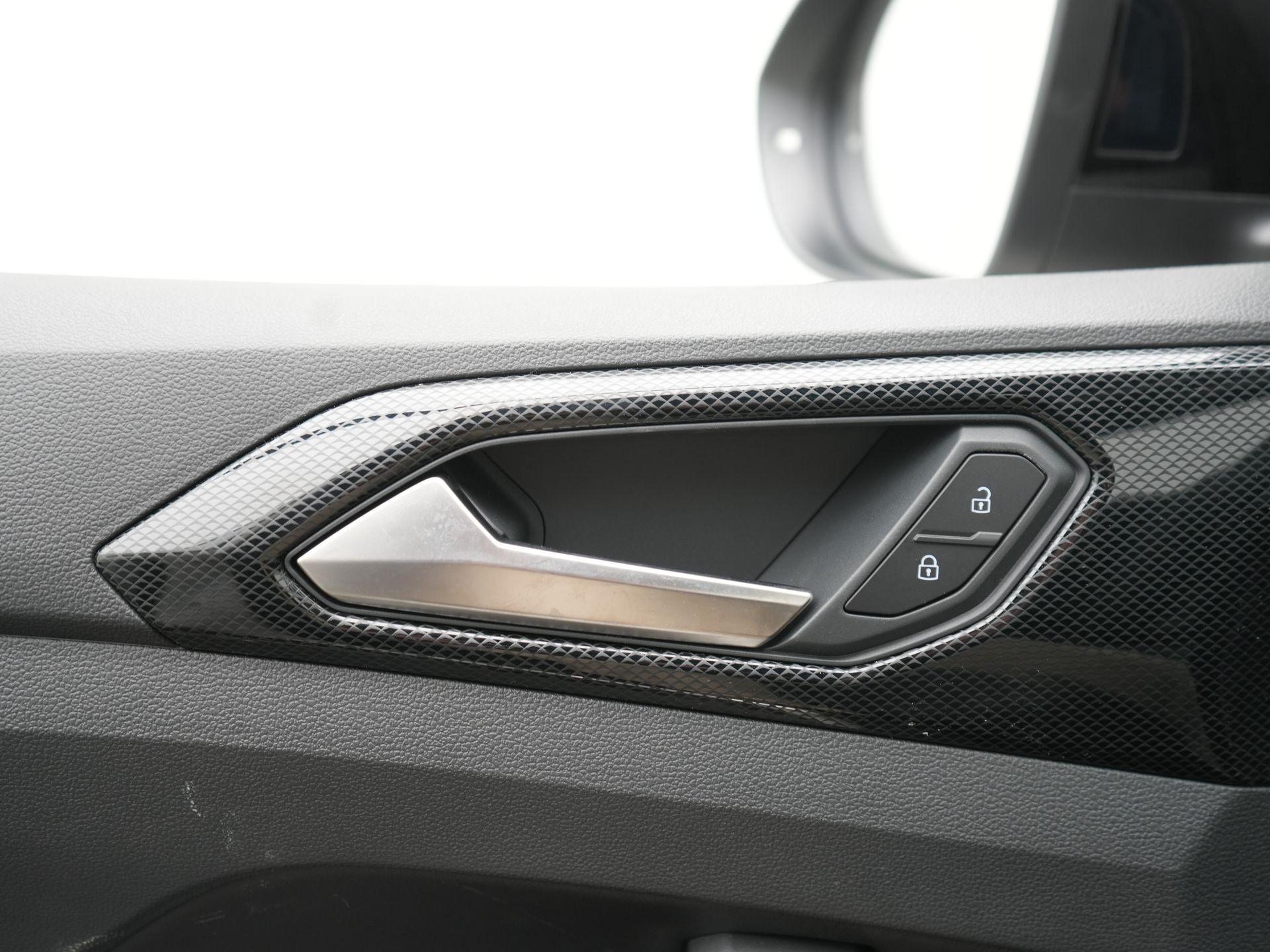 Foto van Volkswagen T-cross