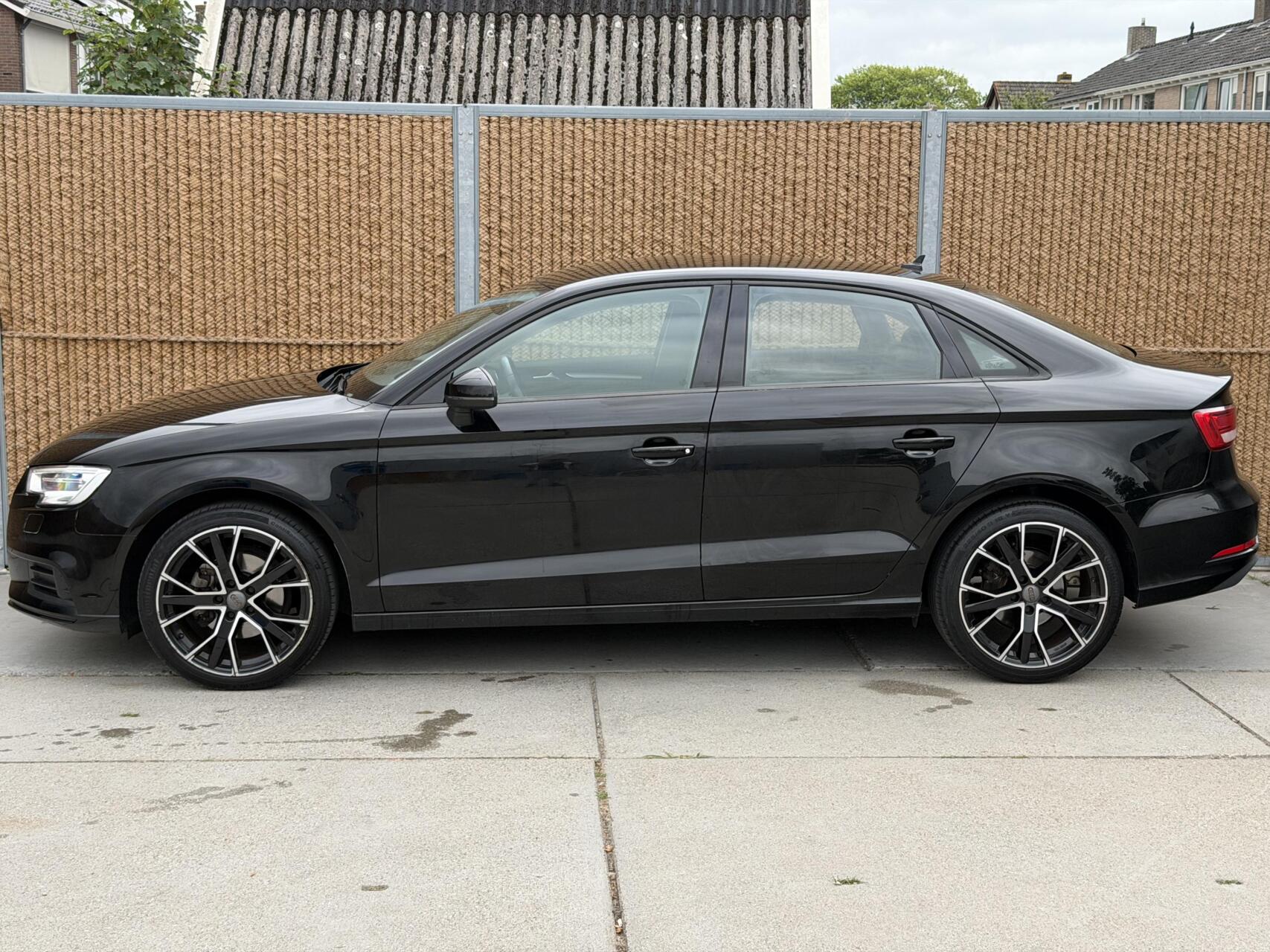 Foto van Audi A3 Limousine