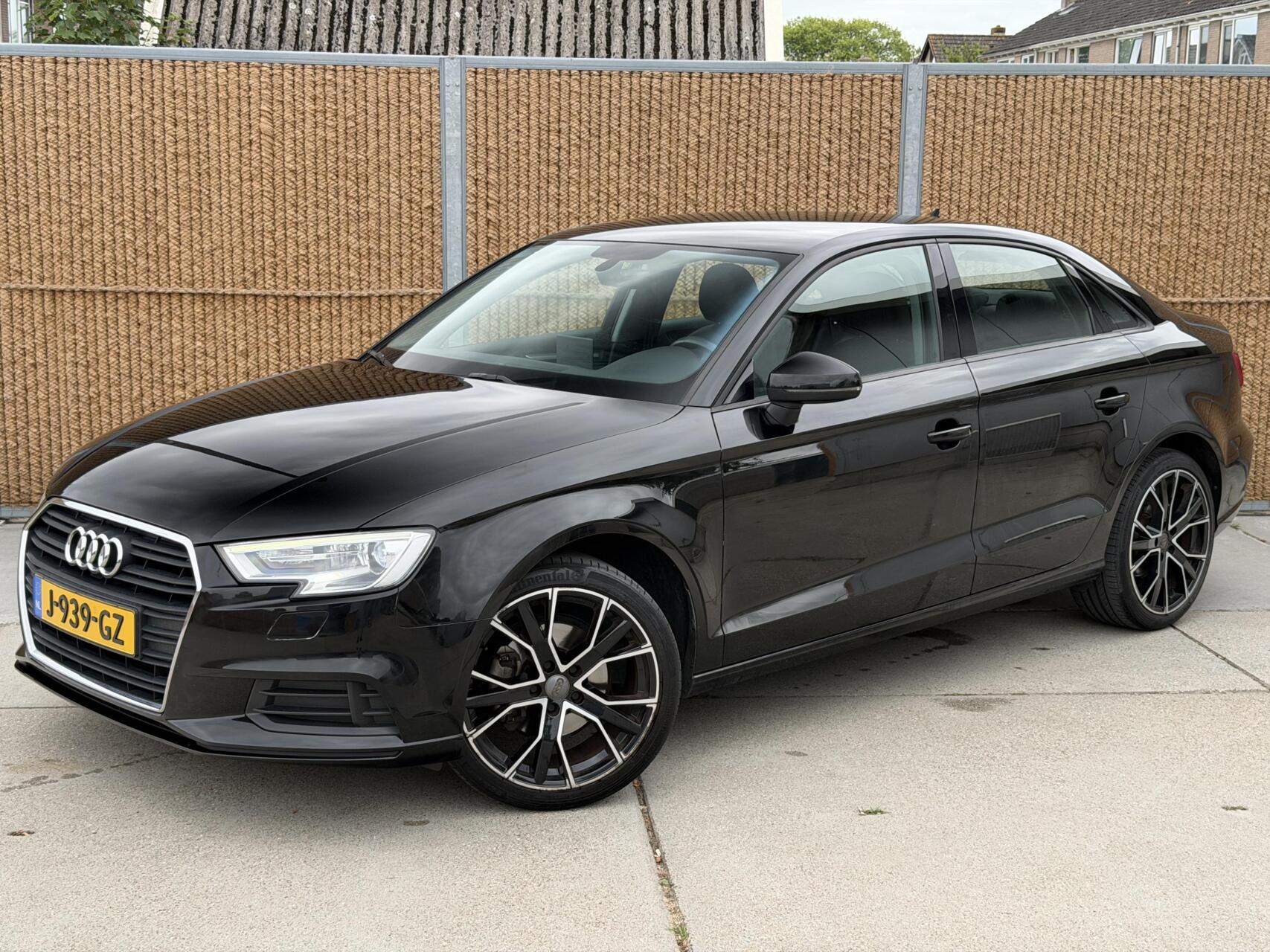 Foto van Audi A3 Limousine