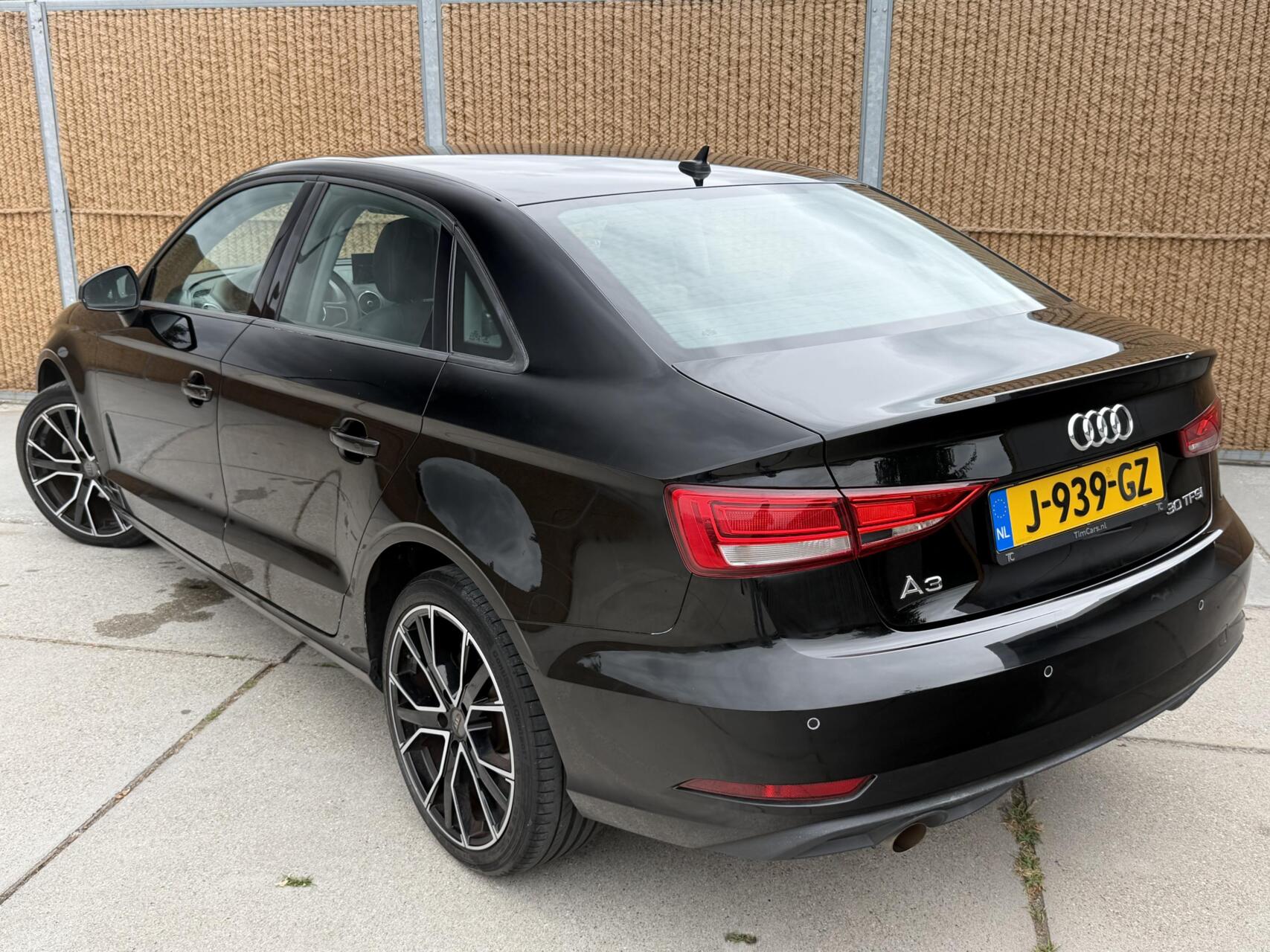 Foto van Audi A3 Limousine