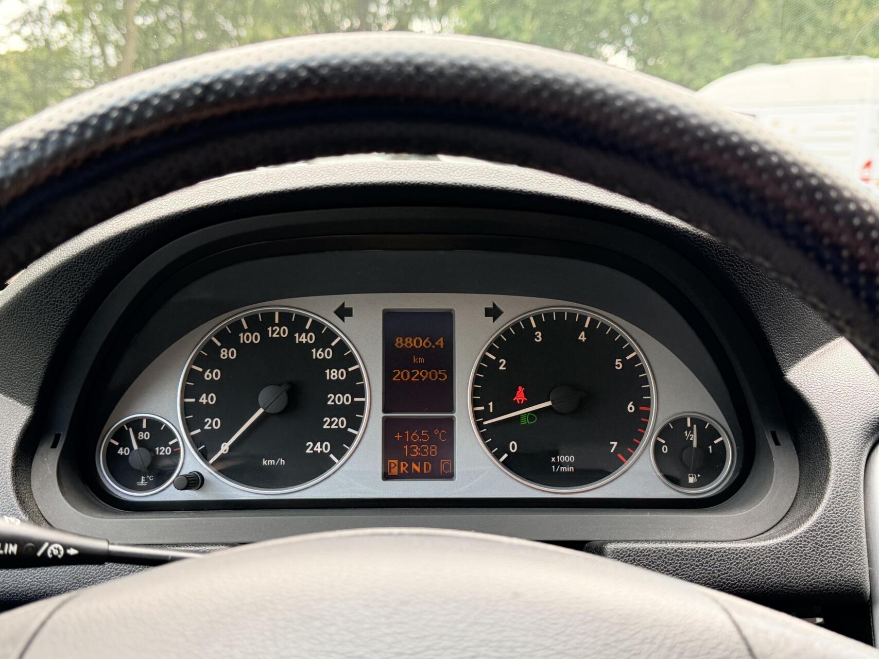 Foto van Mercedes-Benz B 170