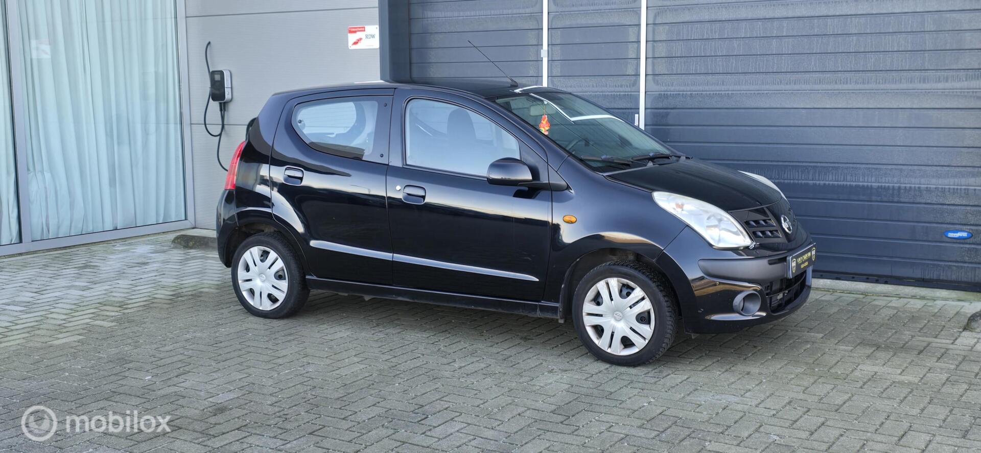 Foto van Nissan Pixo